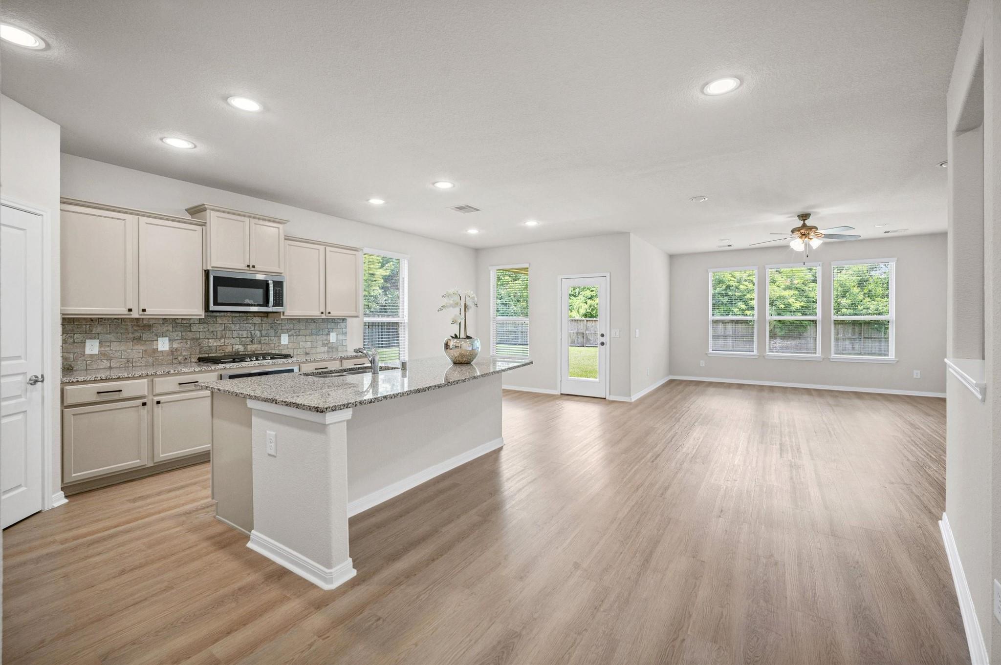 10 Log House Court