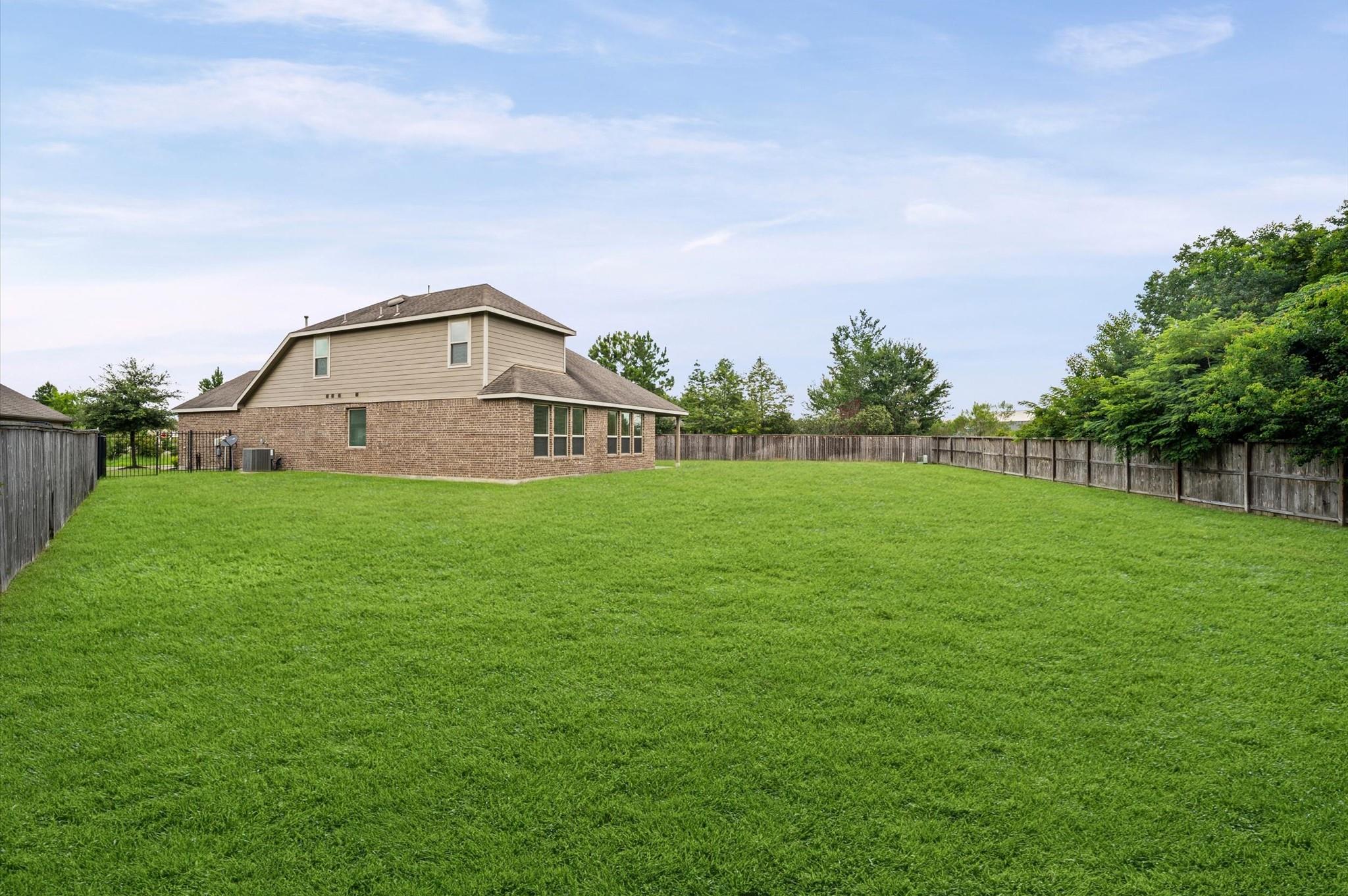 10 Log House Court