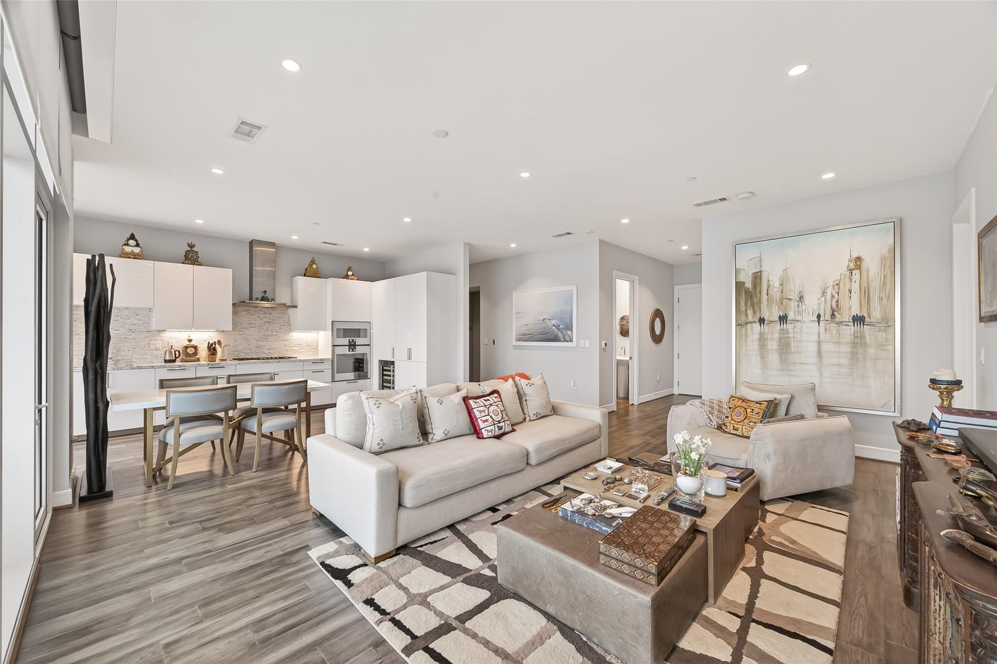 4521 San Felipe Street # 2602