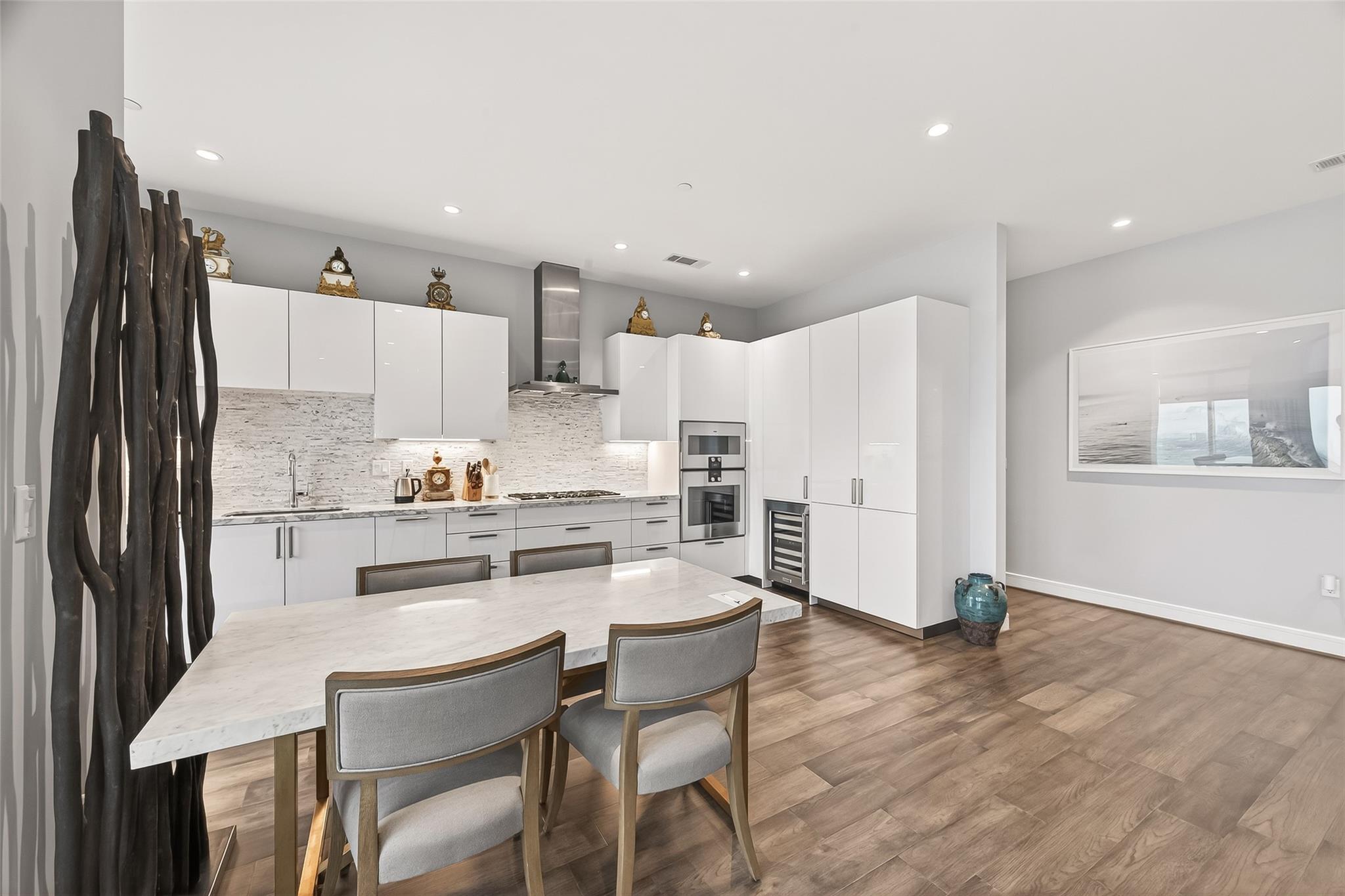 4521 San Felipe Street # 2602