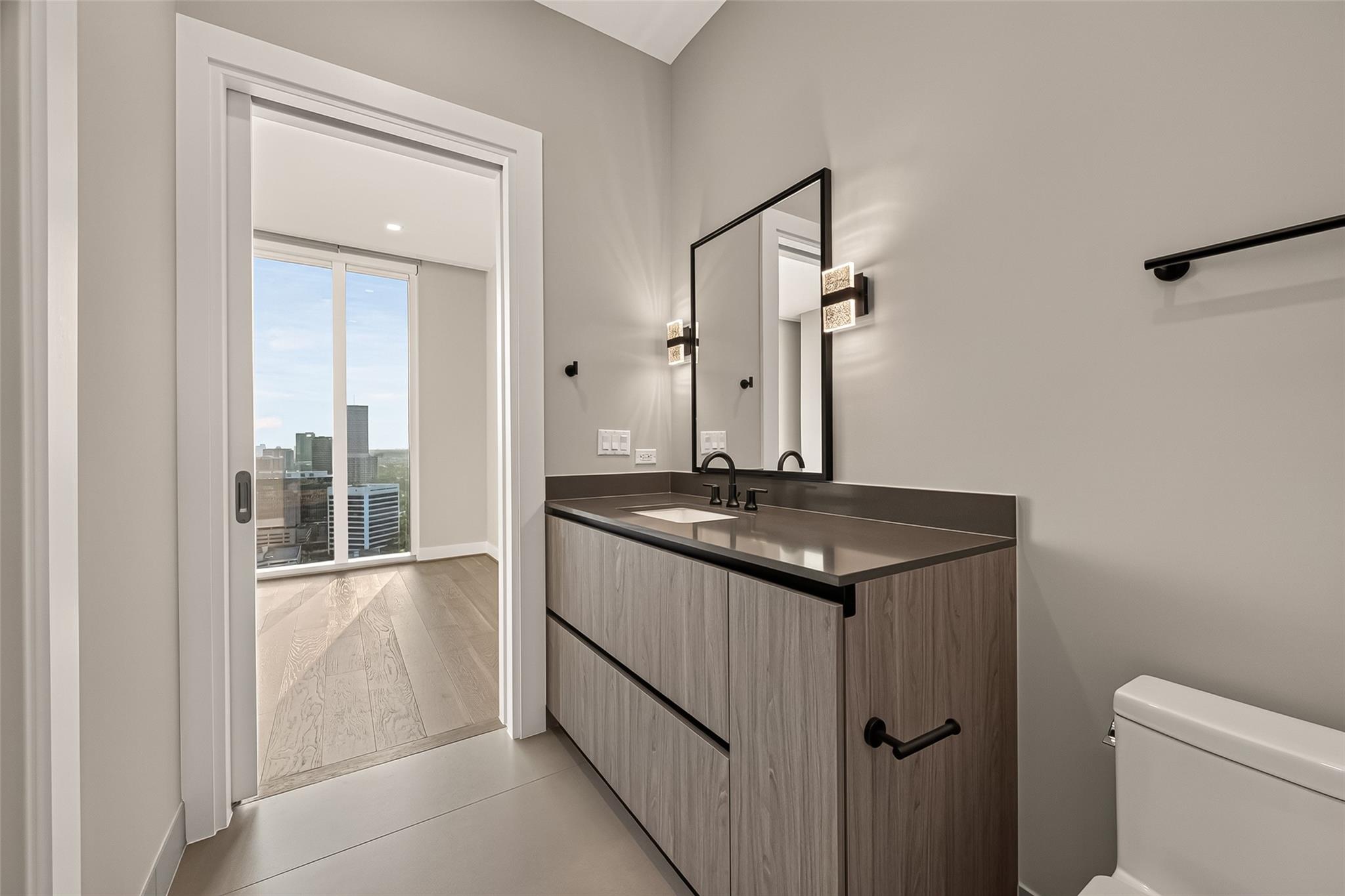 1711 Allen Parkway # 2203