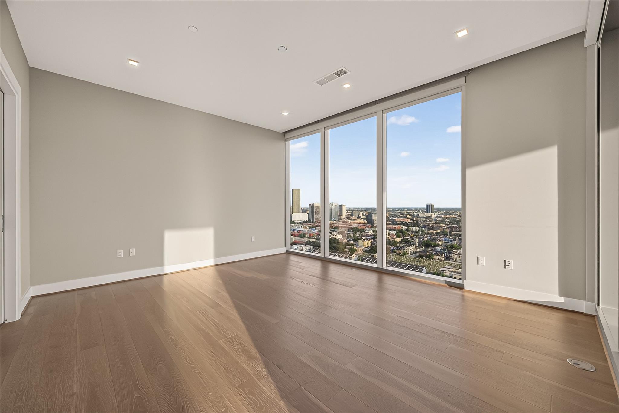 1711 Allen Parkway # 2203