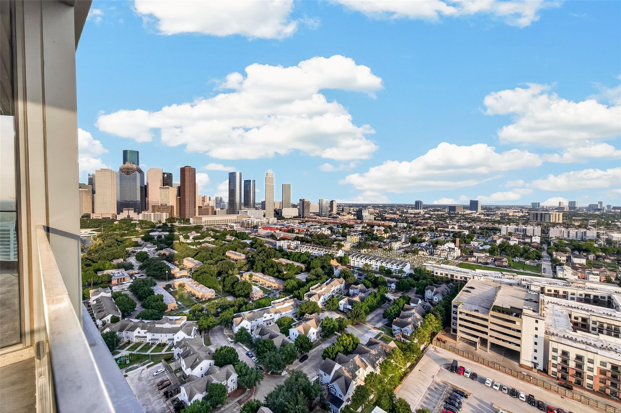 1711 Allen Parkway # 2203