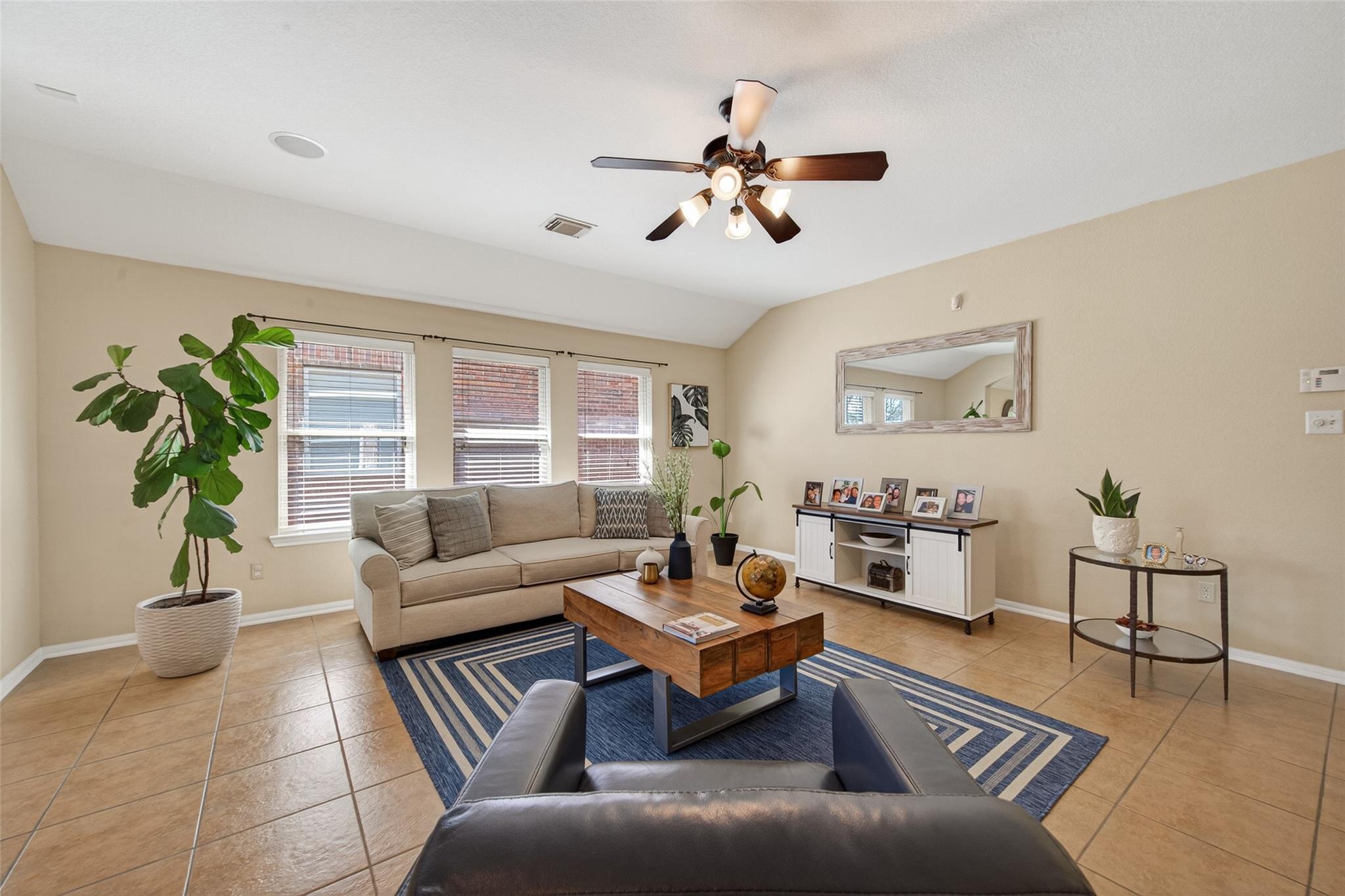 66 W Lasting Spring Circle