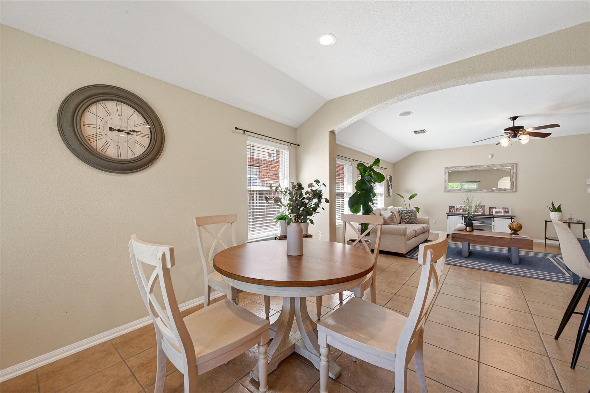 66 W Lasting Spring Circle