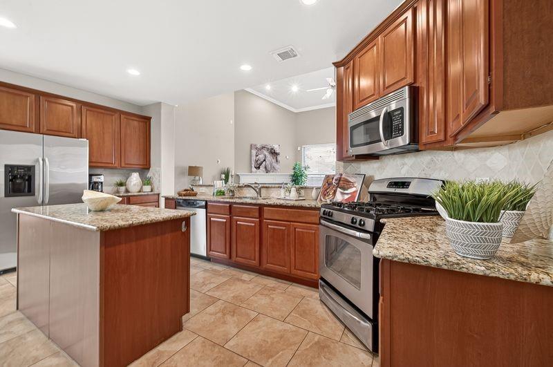 111 S Rocky Point Circle
