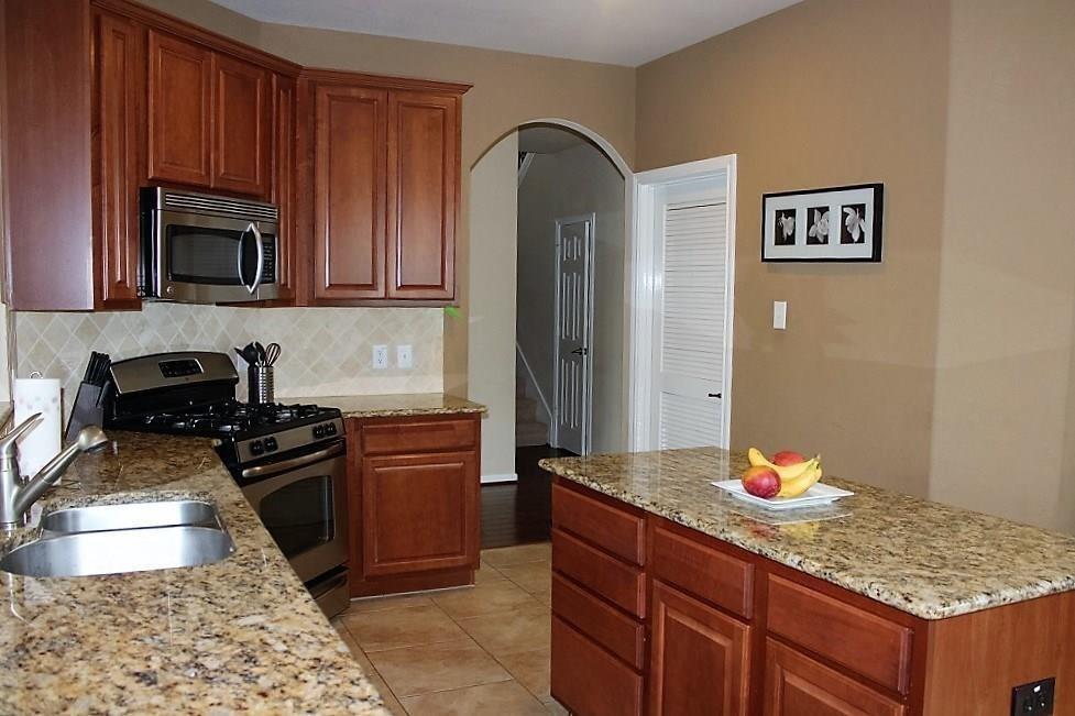 111 S Rocky Point Circle