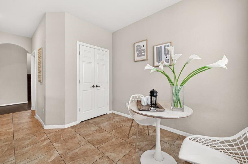 111 S Rocky Point Circle