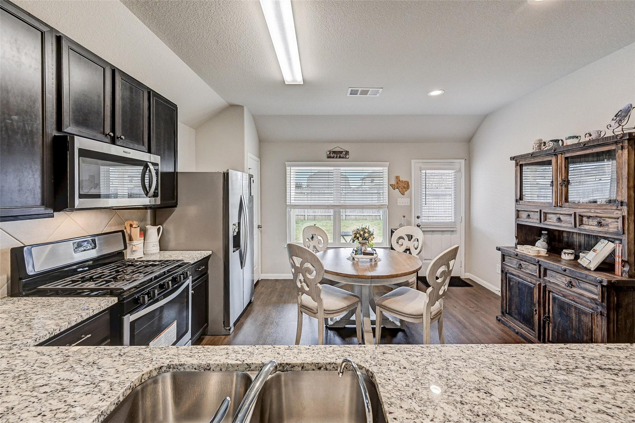 3627 Giorgio Pastel Place