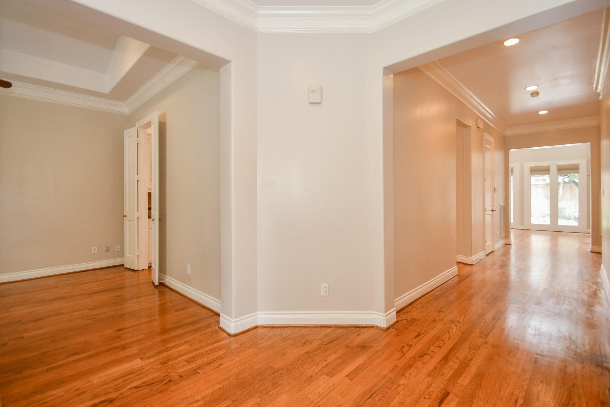 7626 E Jordan Cove
