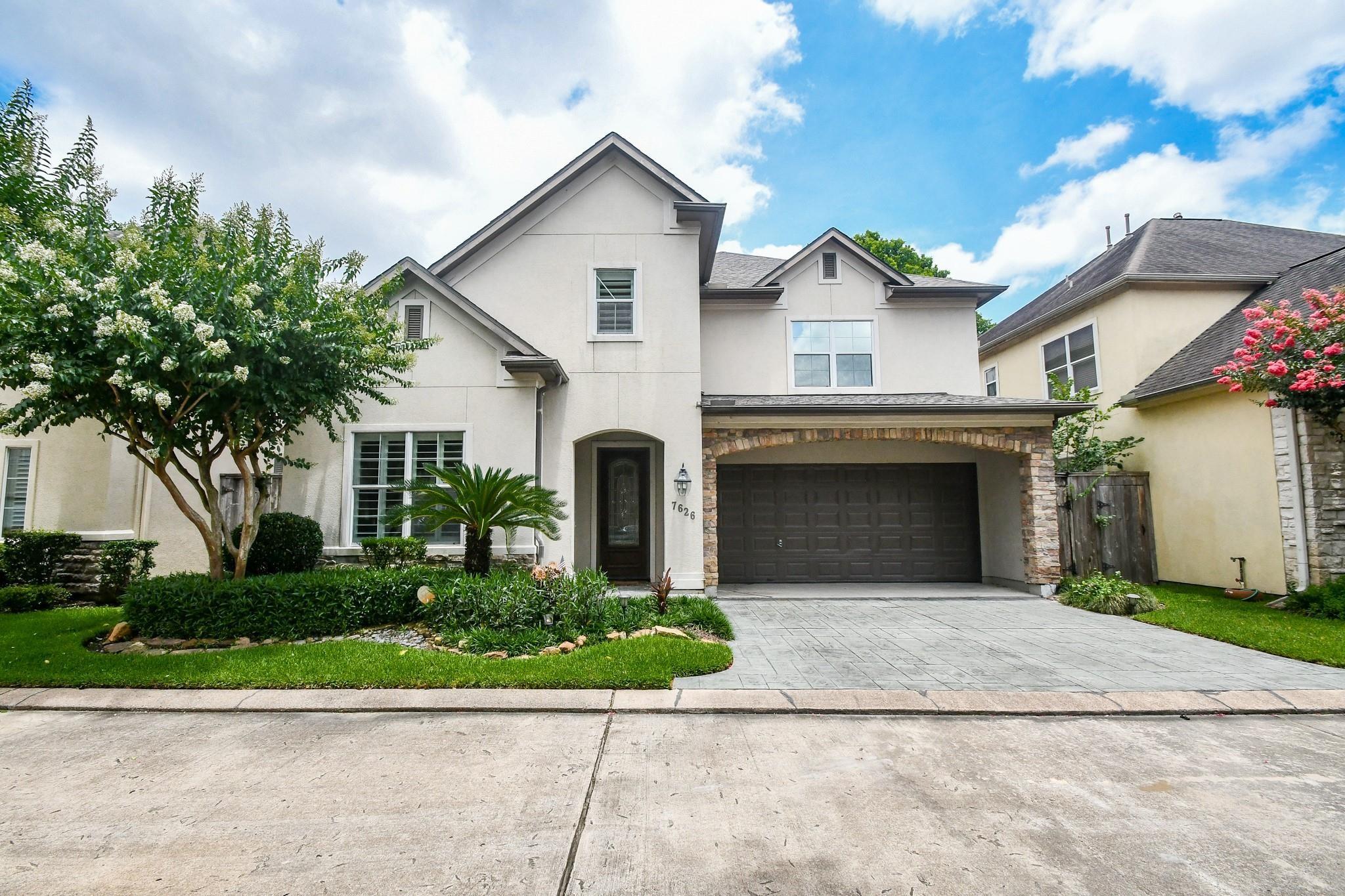 7626 E Jordan Cove