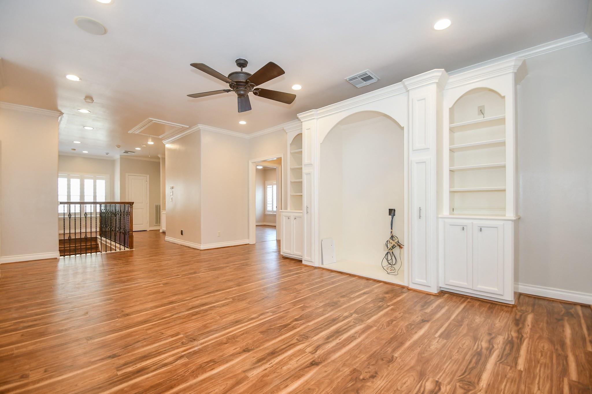 7626 E Jordan Cove