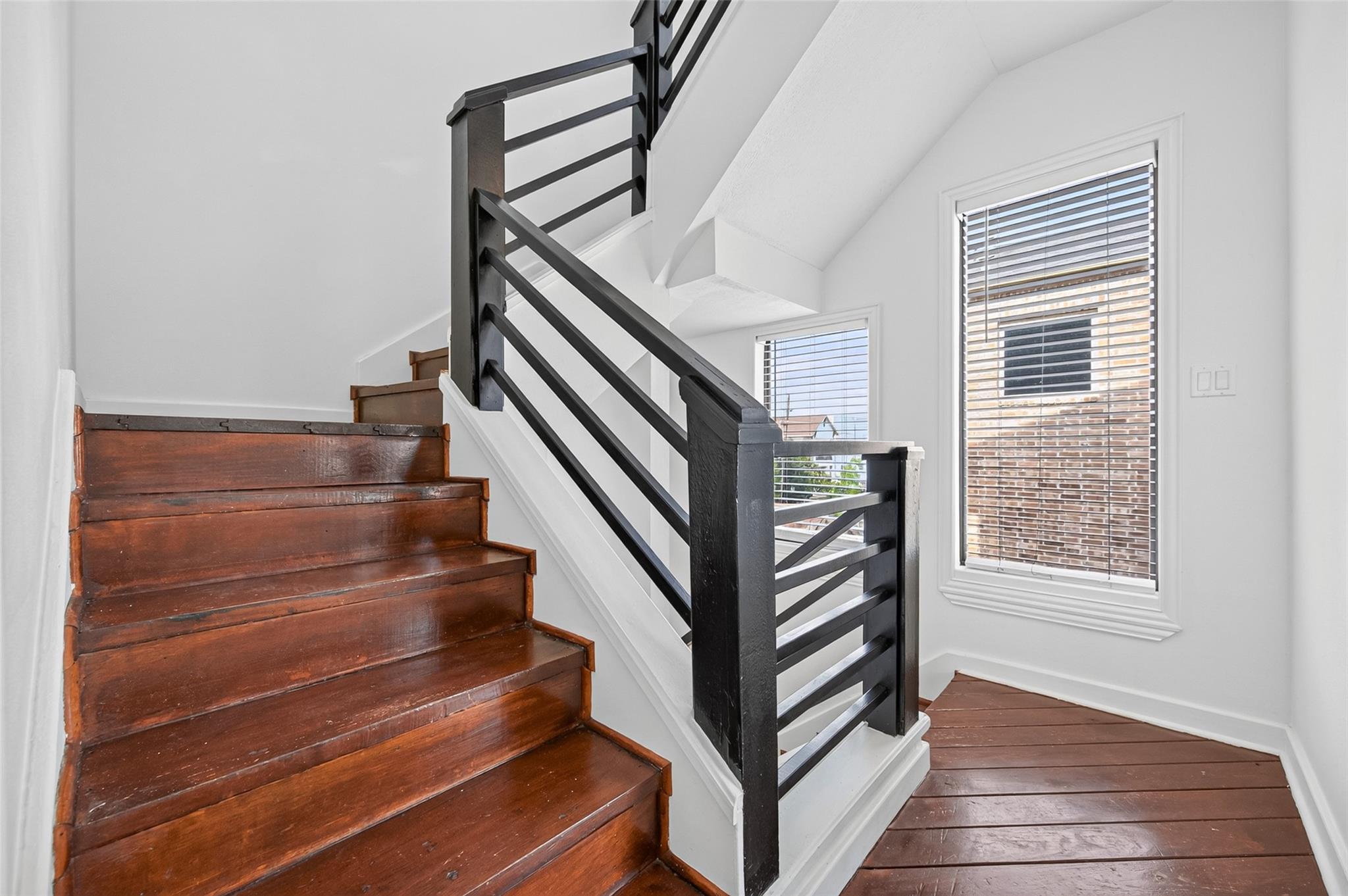 708 W Clay Street