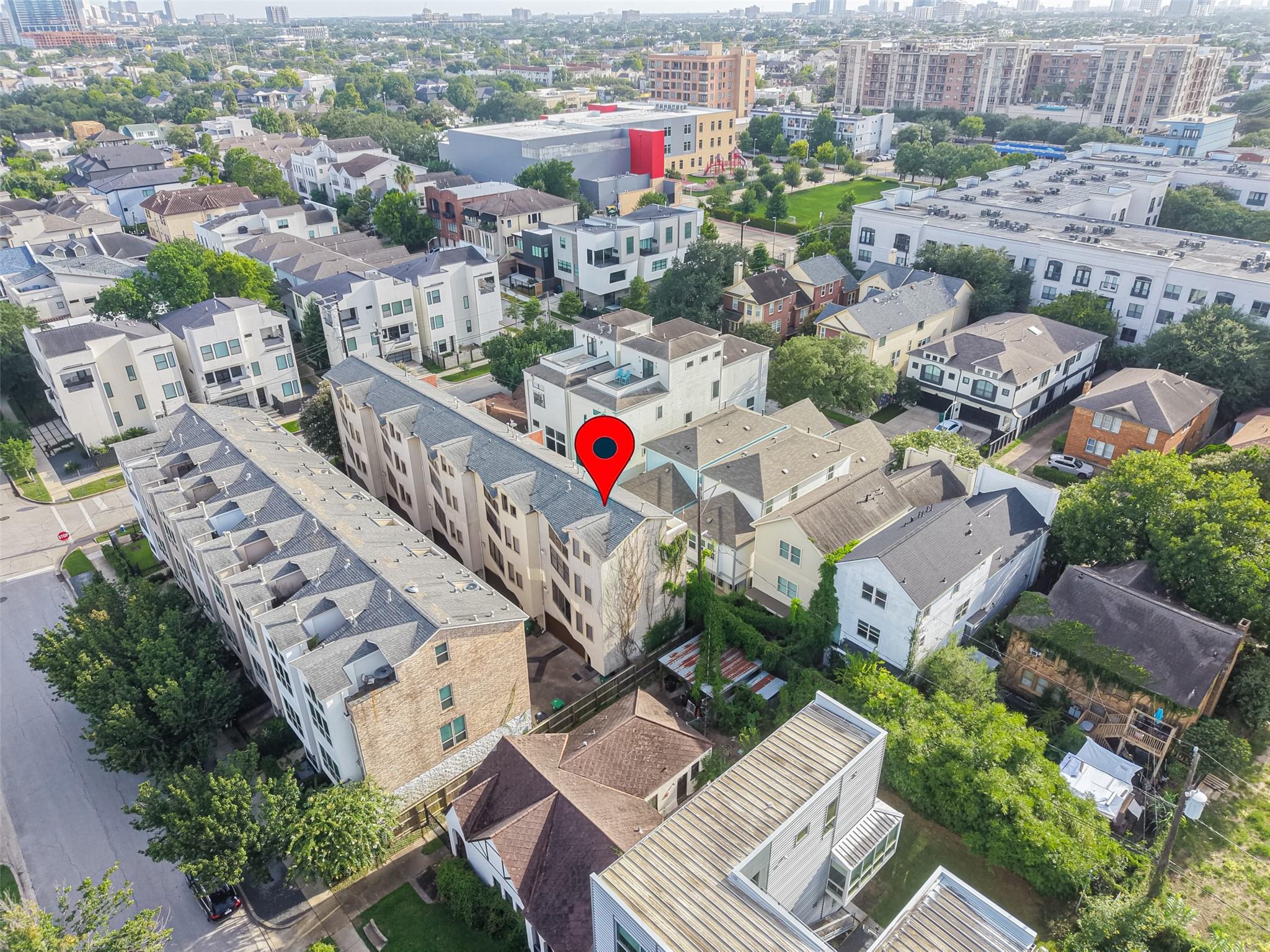 708 W Clay Street