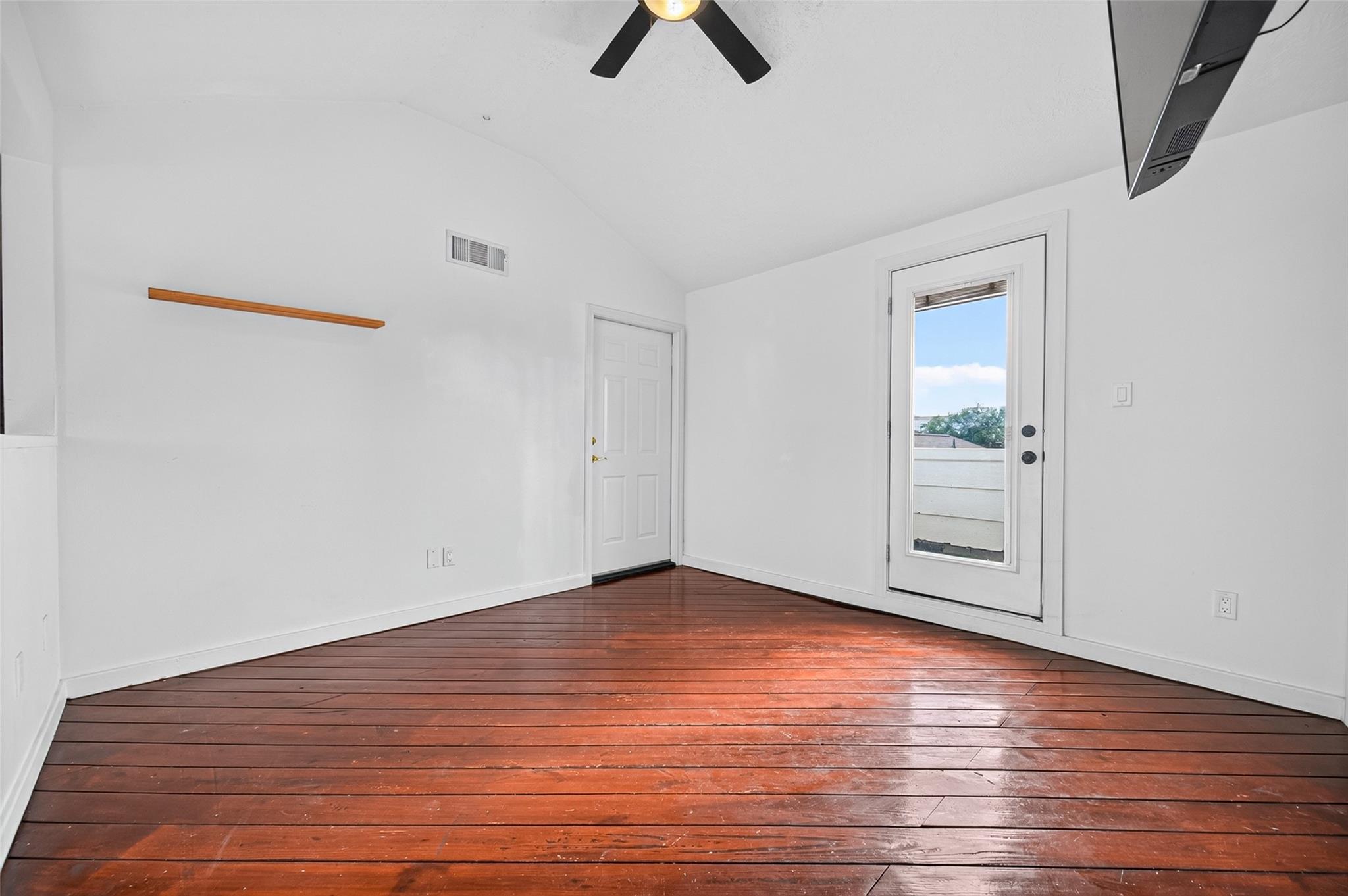 708 W Clay Street
