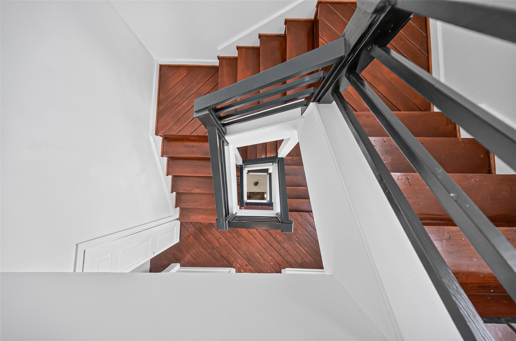 708 W Clay Street