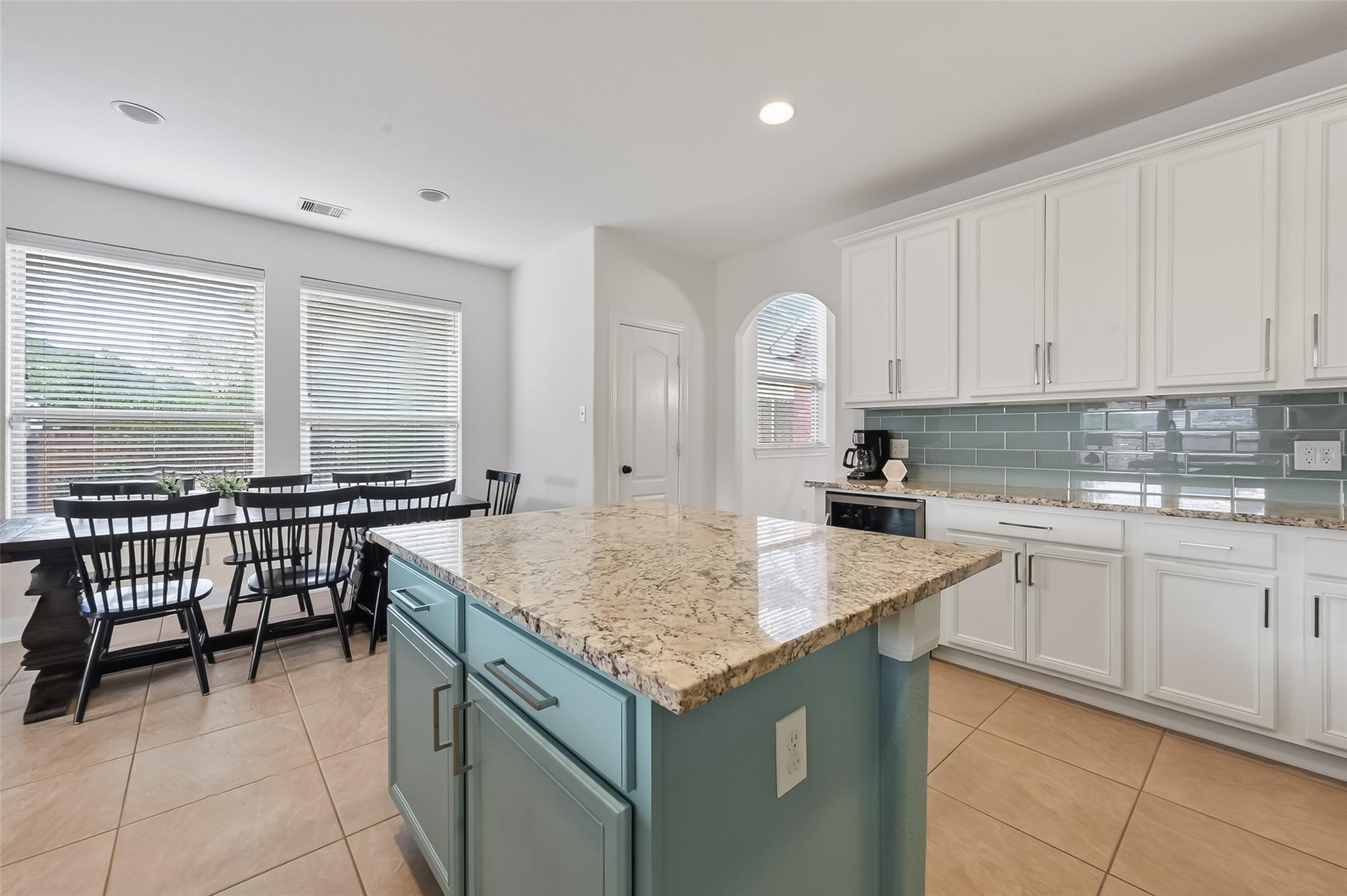 99 Buck Trail Place
