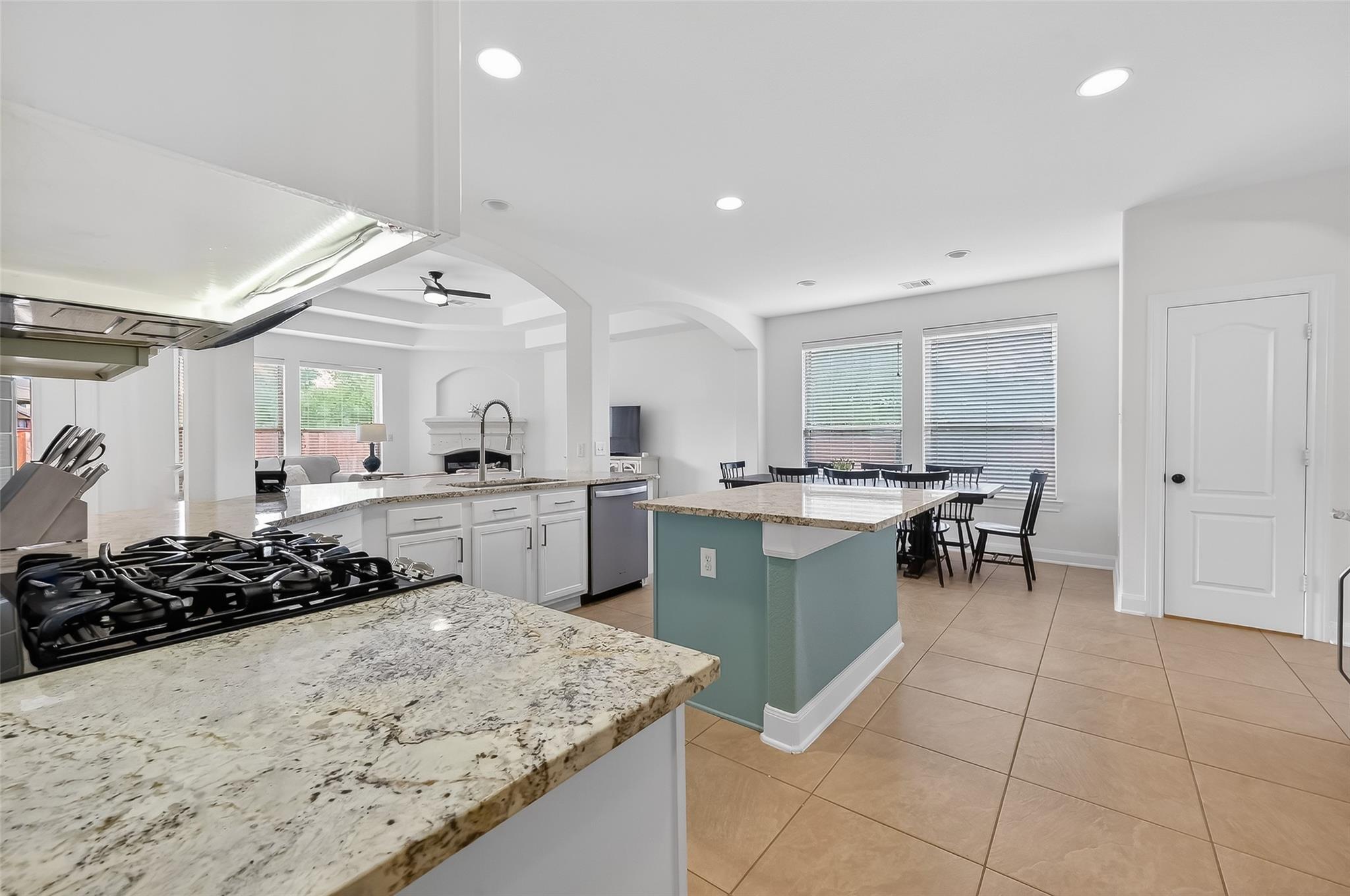 99 Buck Trail Place