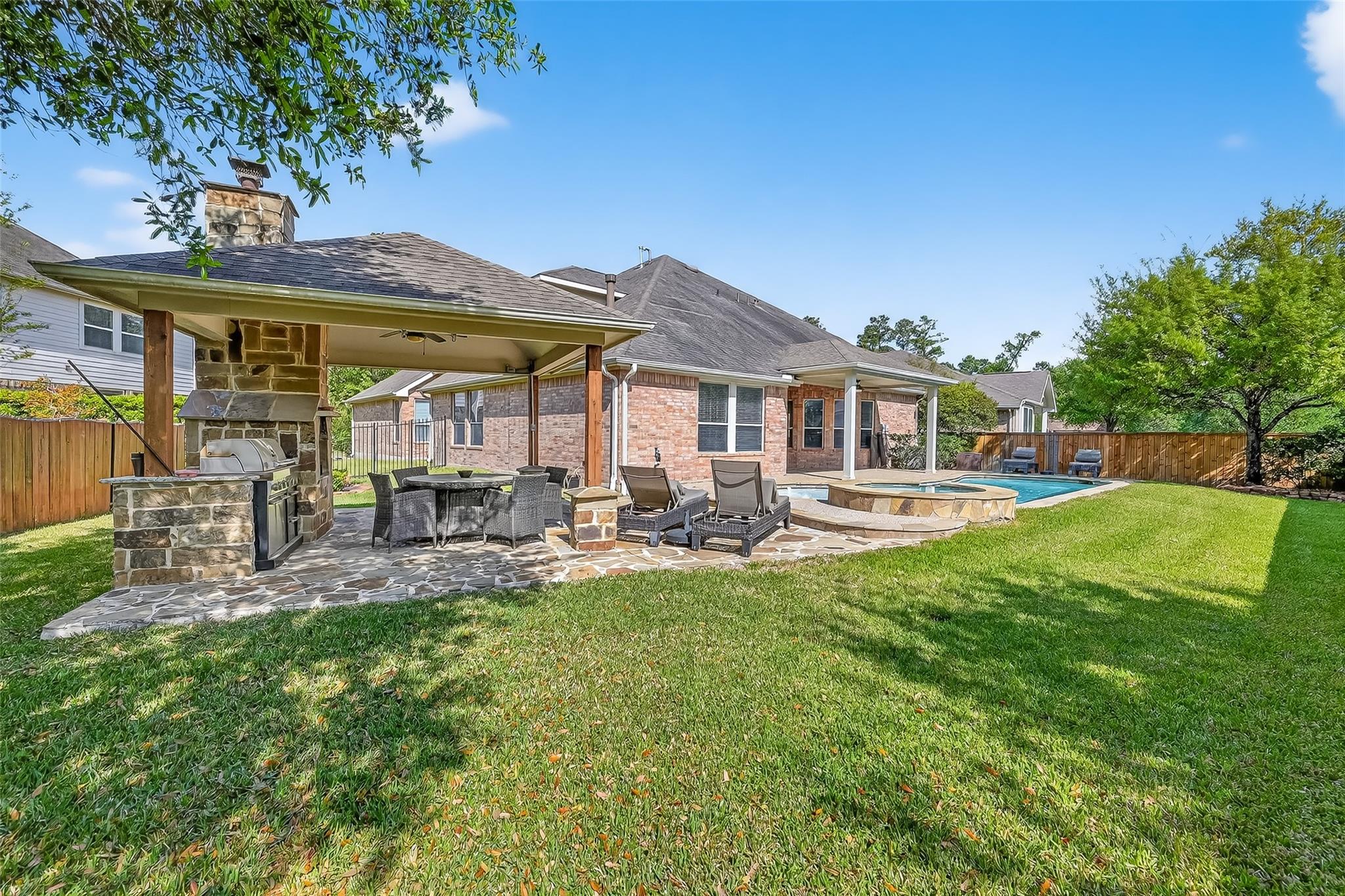 99 Buck Trail Place