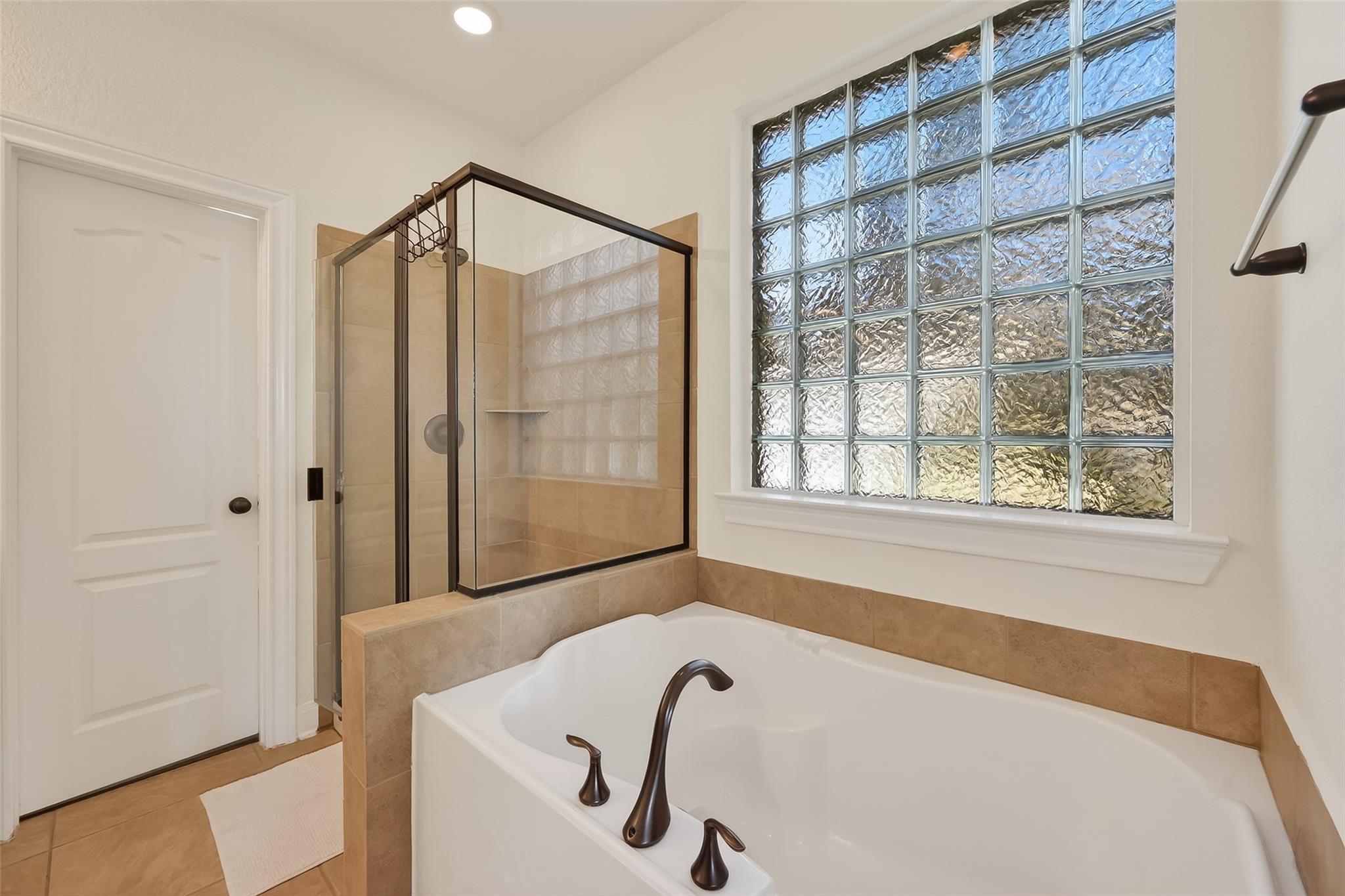 99 Buck Trail Place