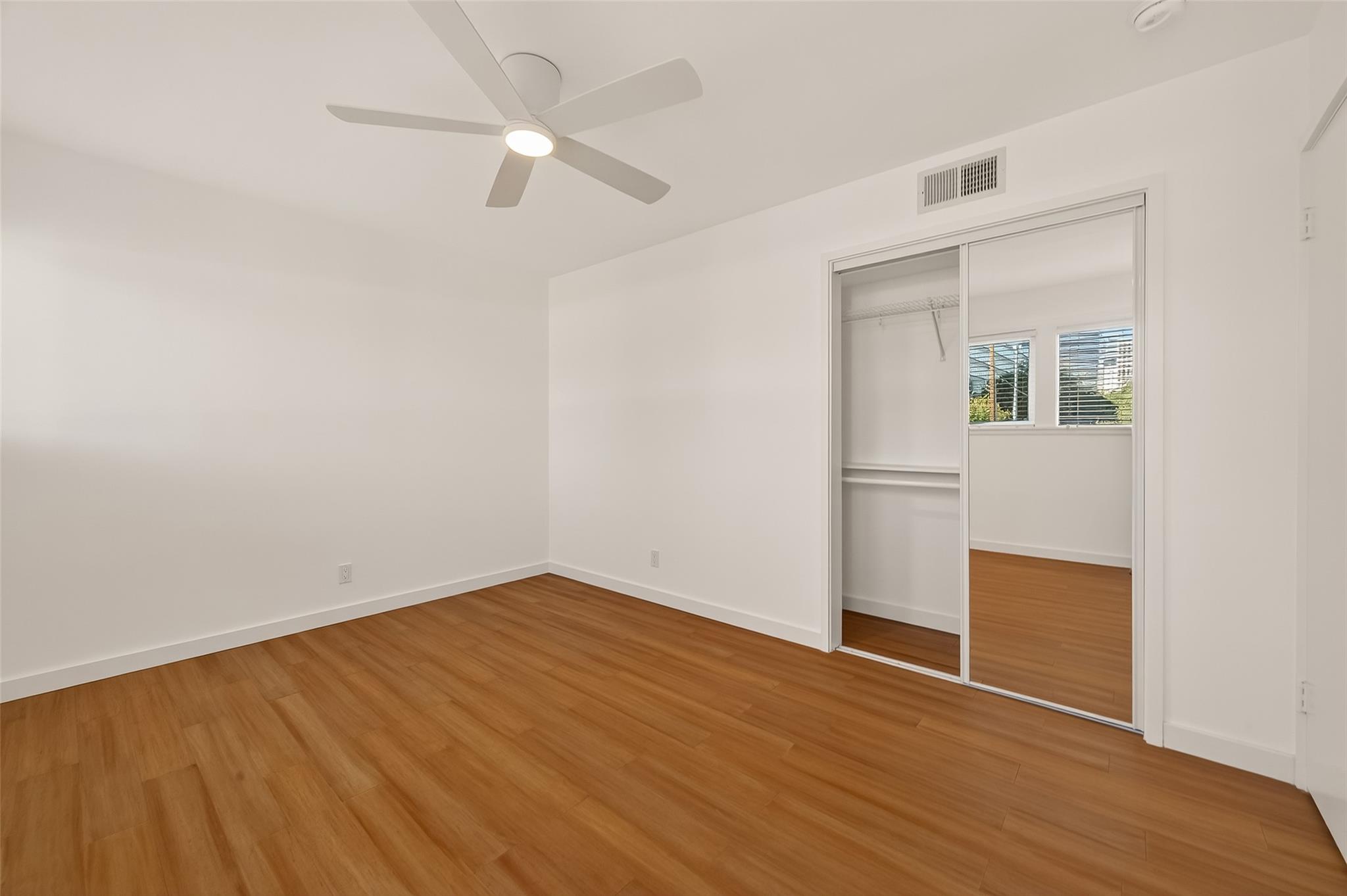 5115 Del Monte Drive Unit: 4/D