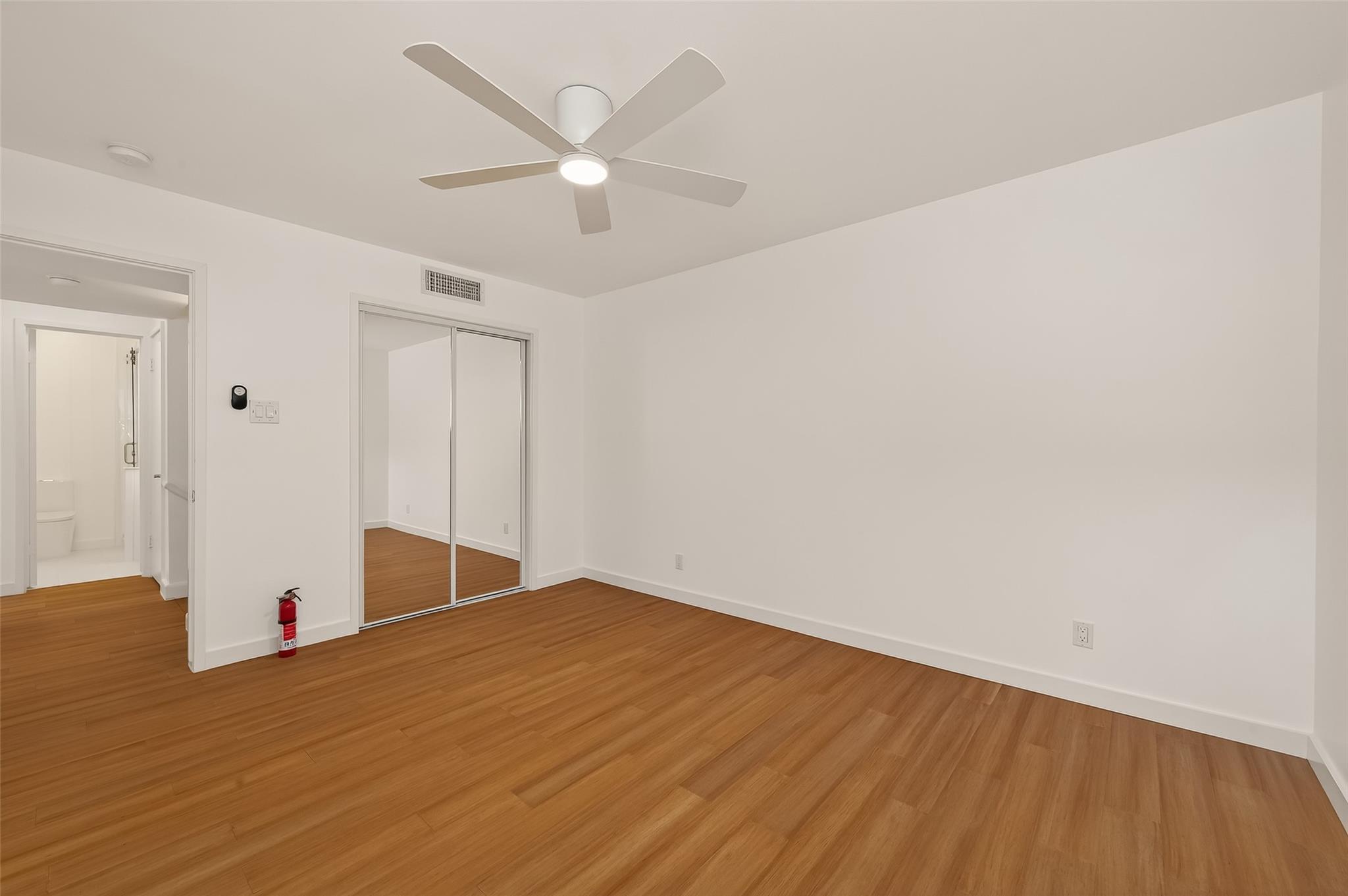5115 Del Monte Drive Unit: 4/D