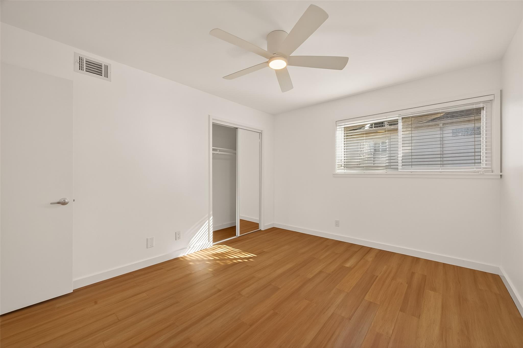 5115 Del Monte Drive Unit: 4/D