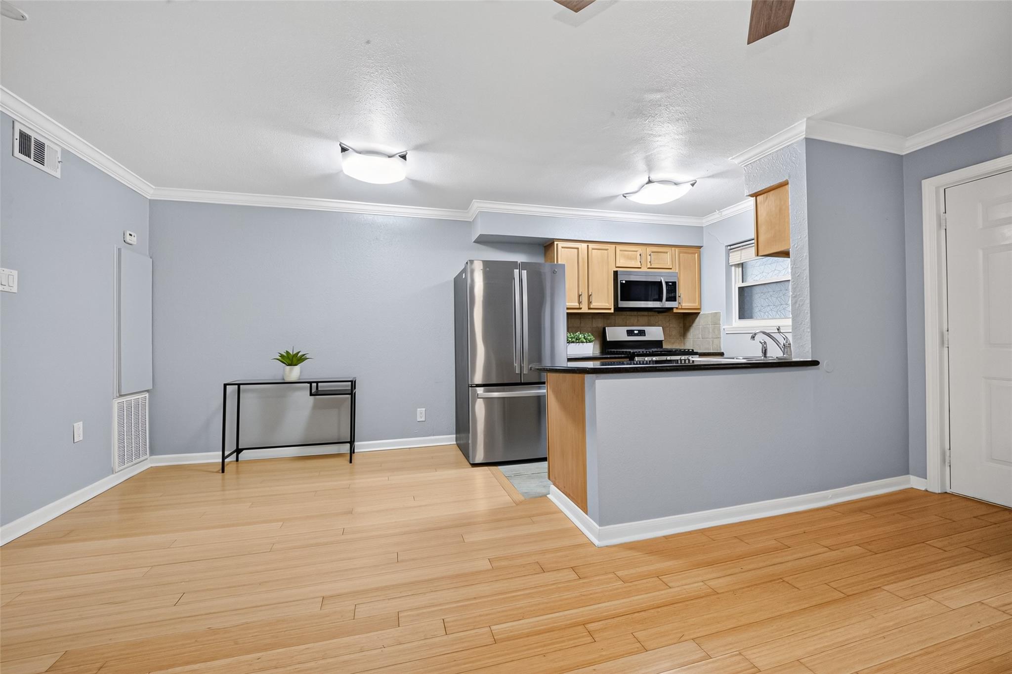 1404 Welch Street # 7