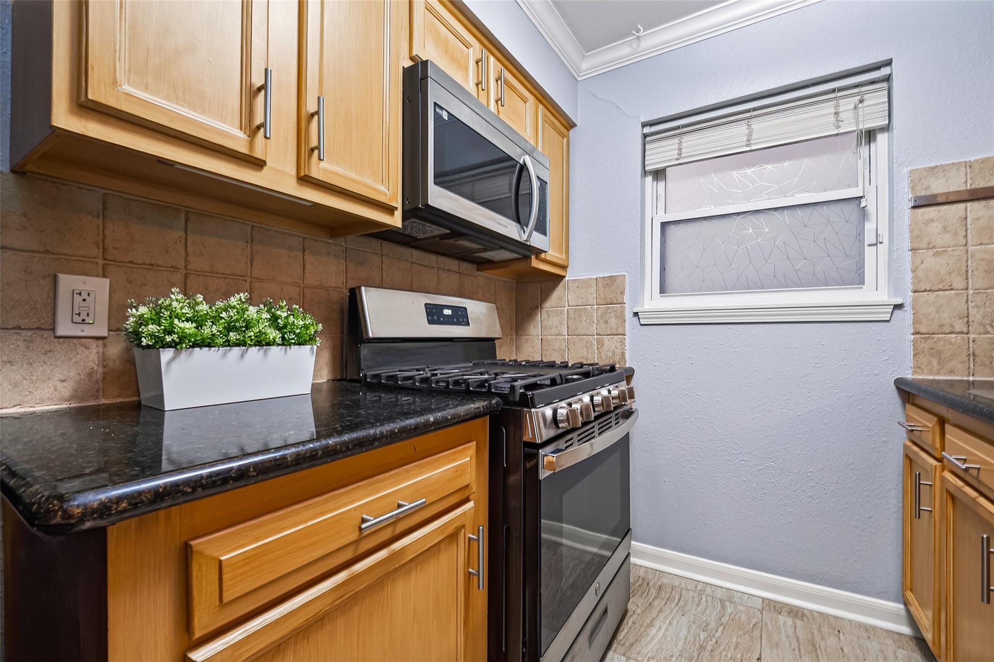 1404 Welch Street # 7