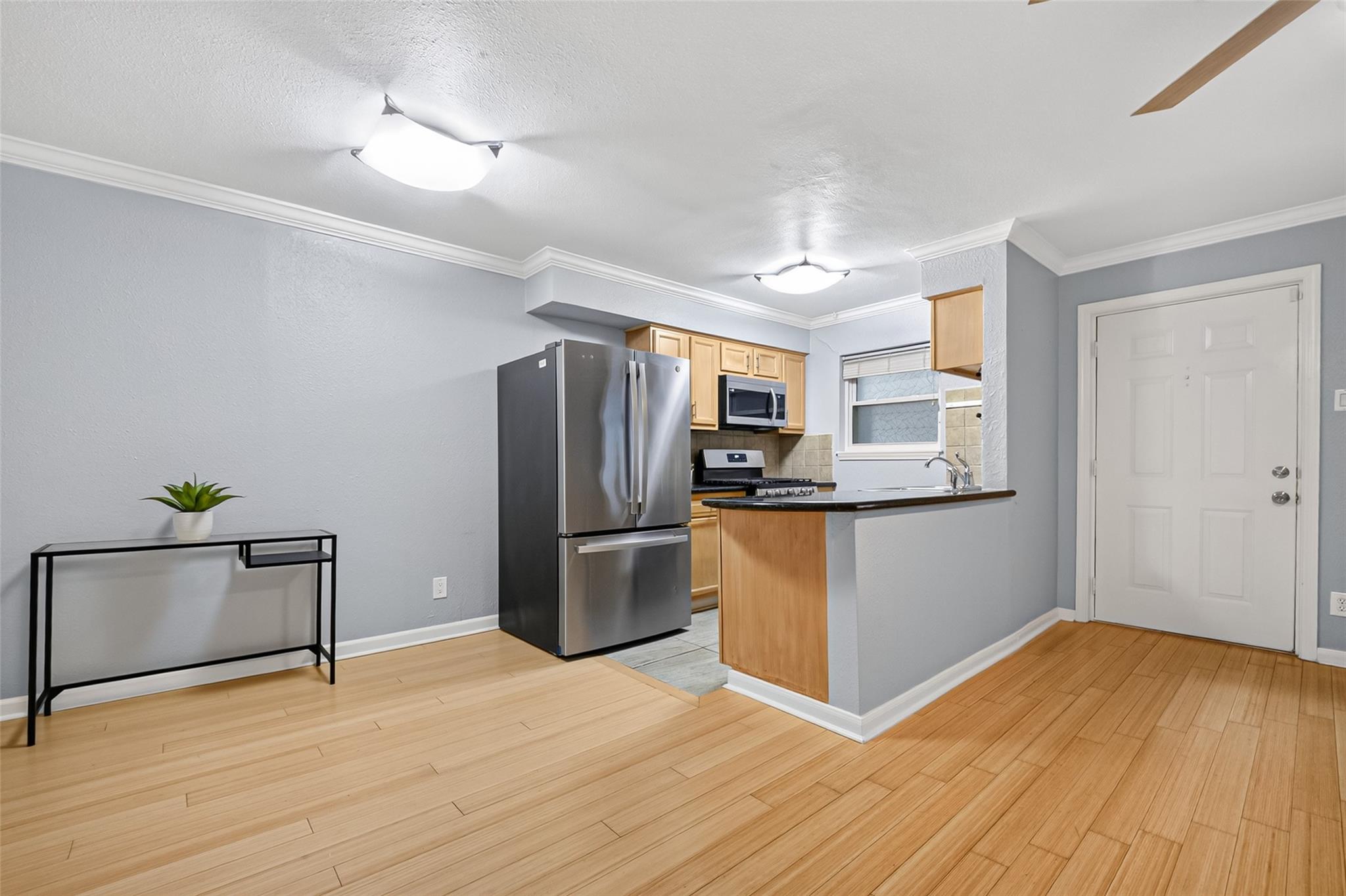 1404 Welch Street # 7