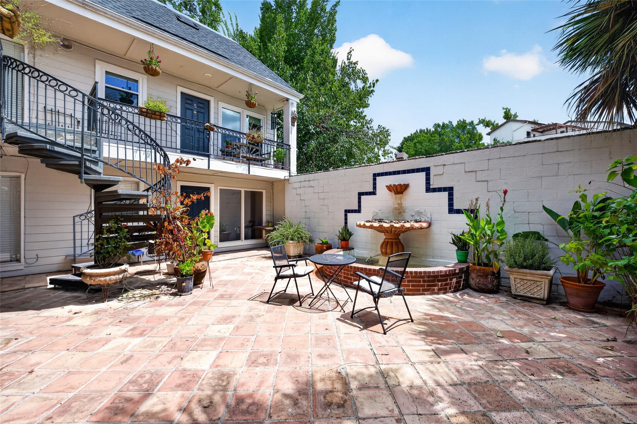 1404 Welch Street # 7