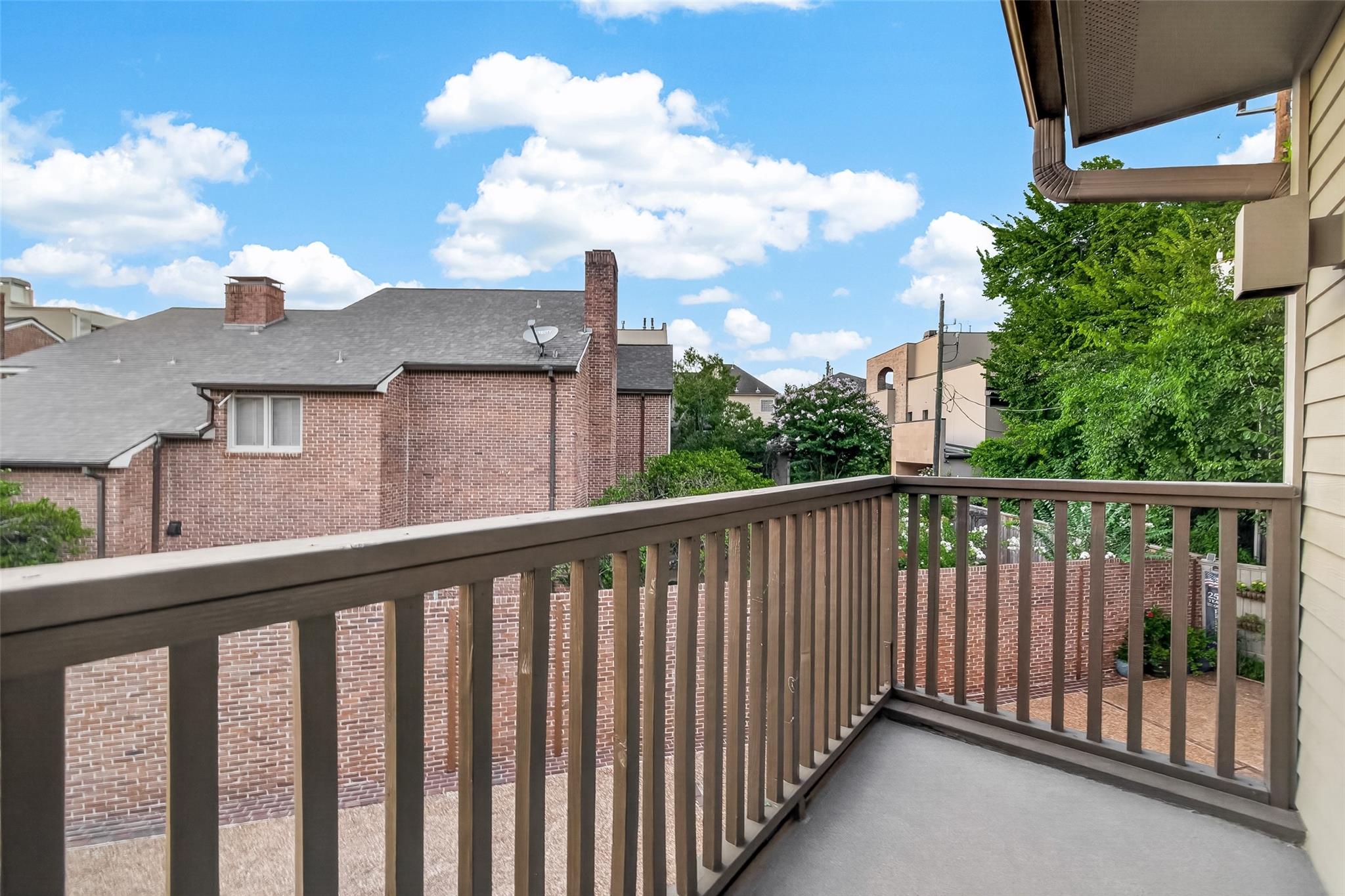 6000 Sugar Hill Drive # 17