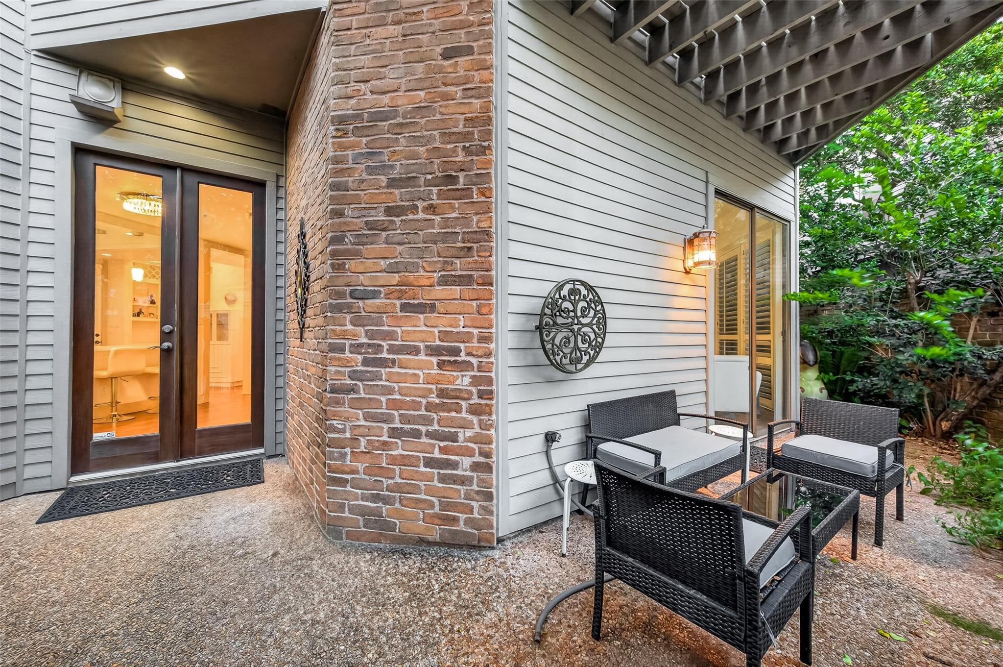 6000 Sugar Hill Drive # 17
