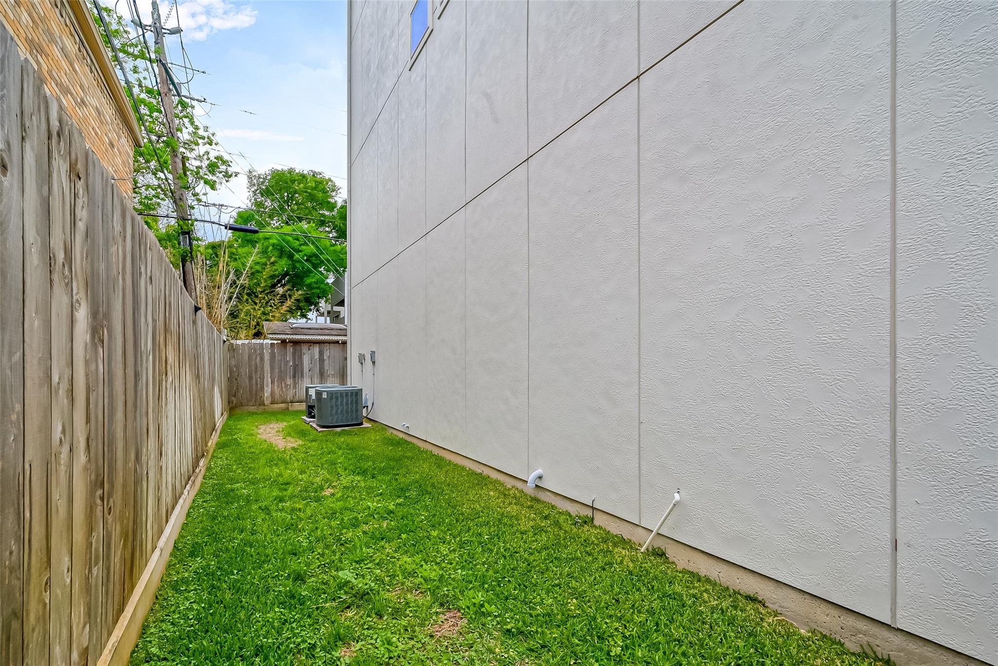 6007 San Felipe # B