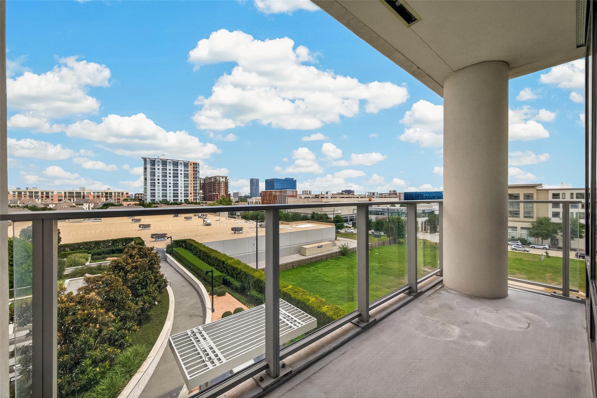 2047 Westcreek Lane # 606