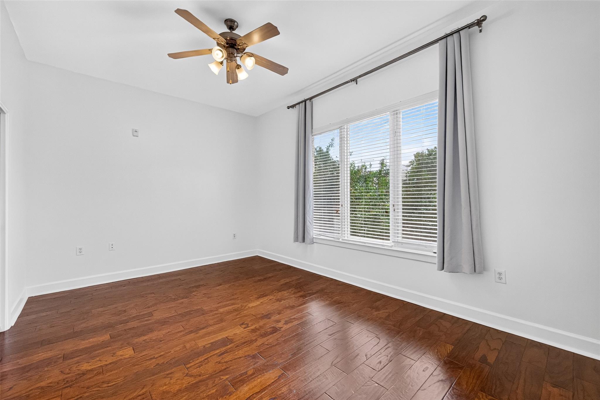 100 Willard Street # 21