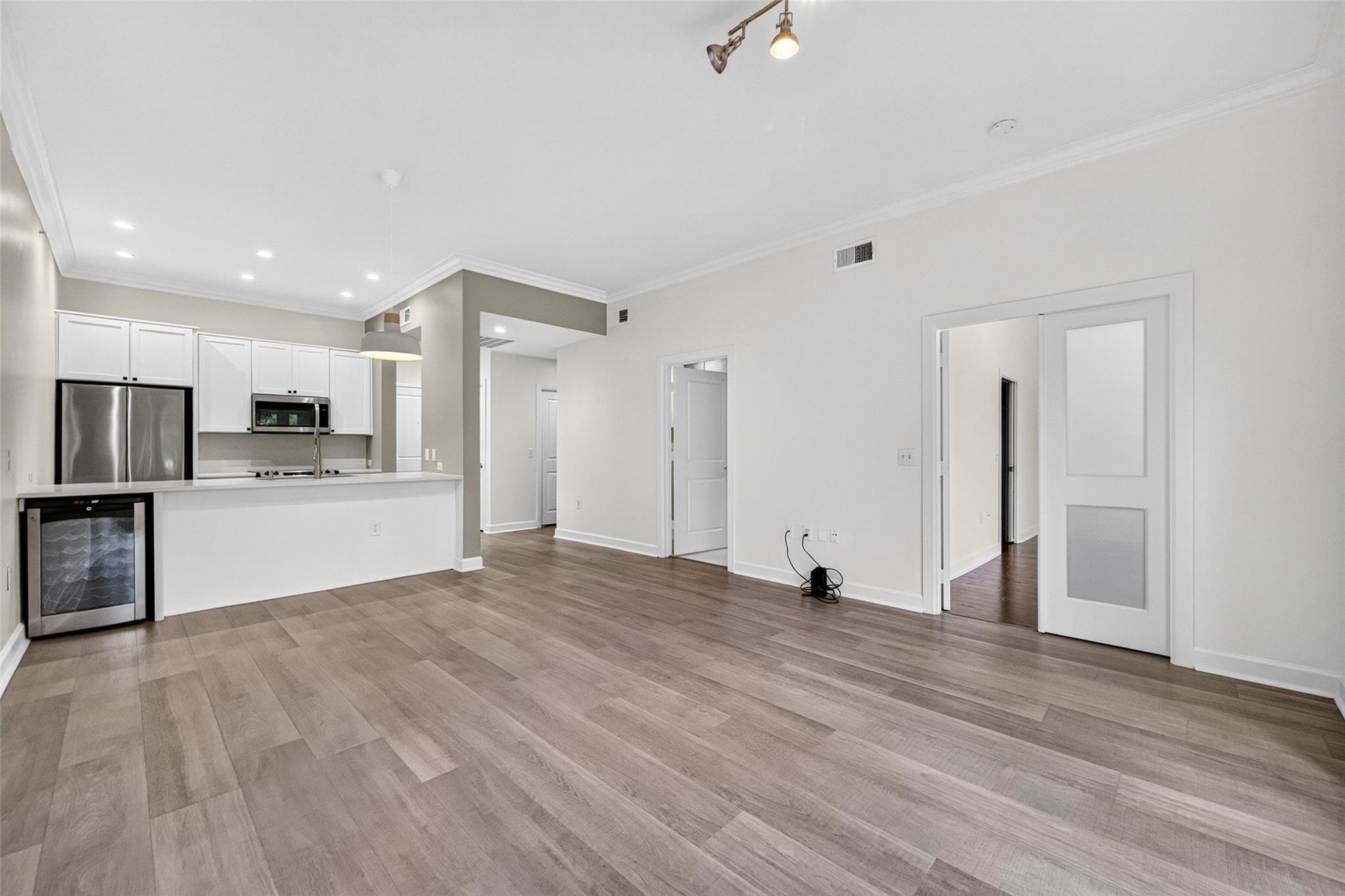 100 Willard Street # 21