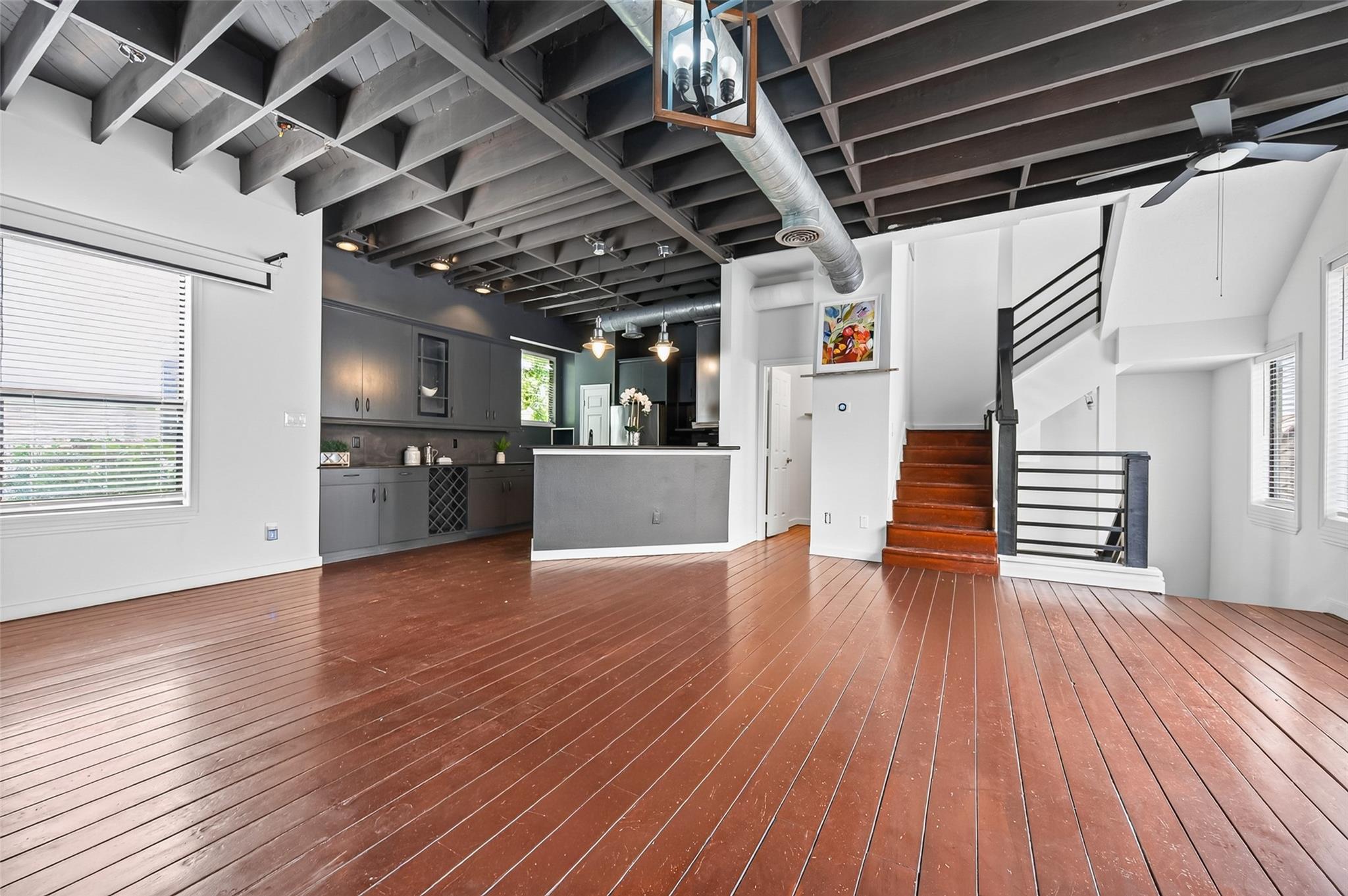 708 W Clay Street