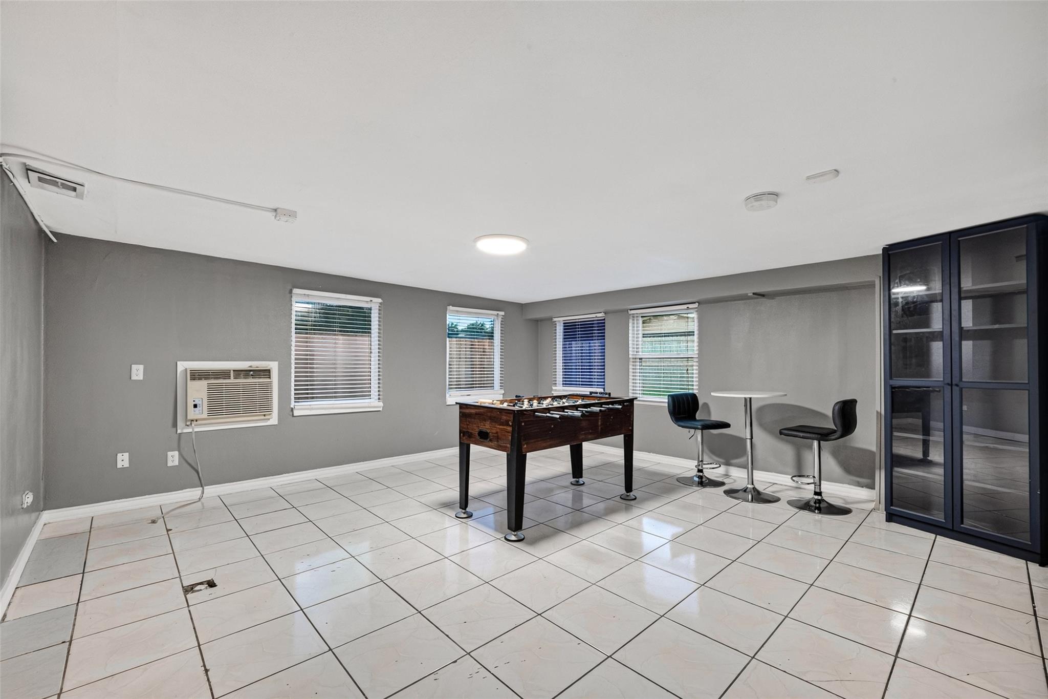 6114 S Greenpark Drive