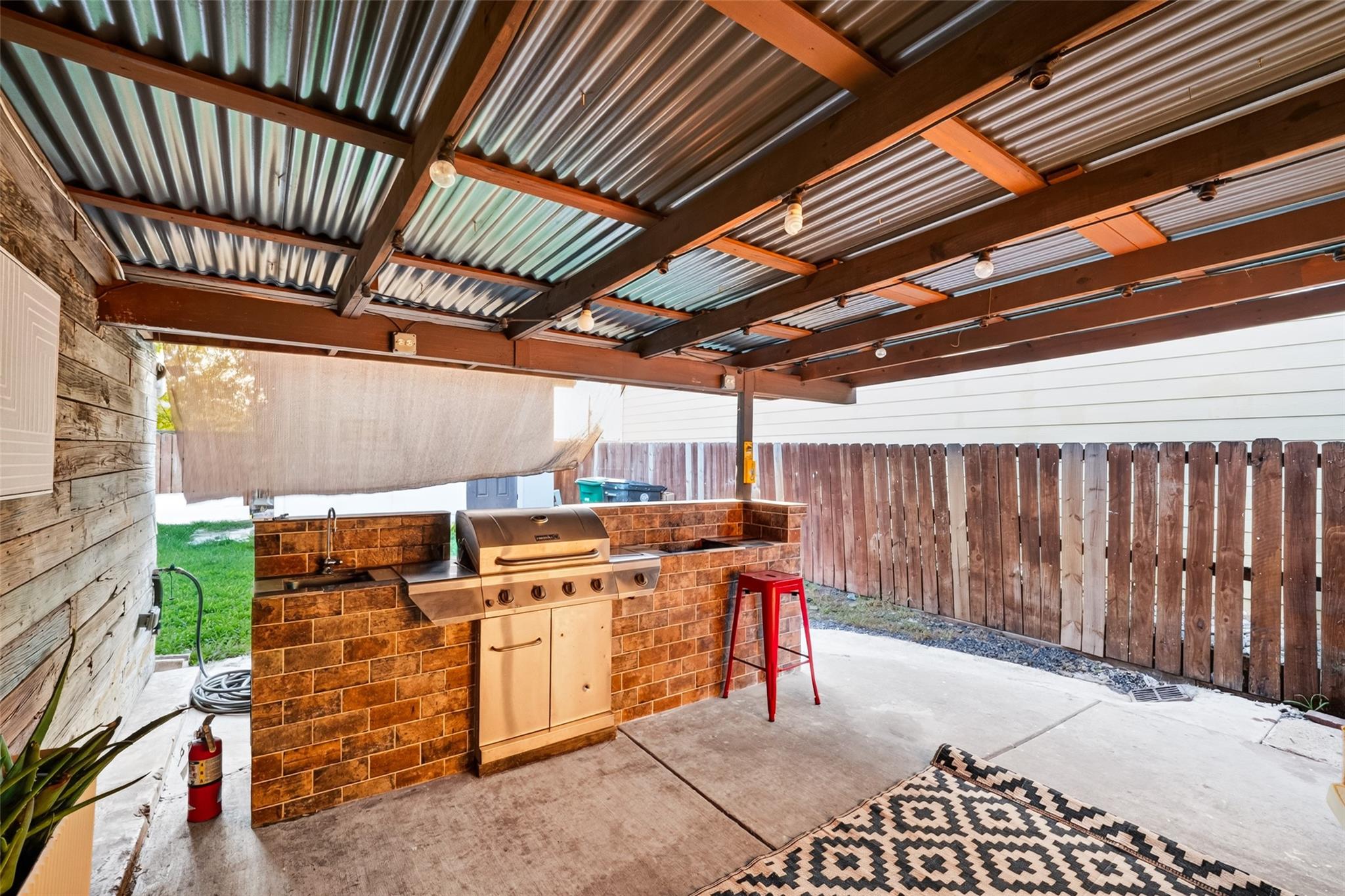 6114 S Greenpark Drive