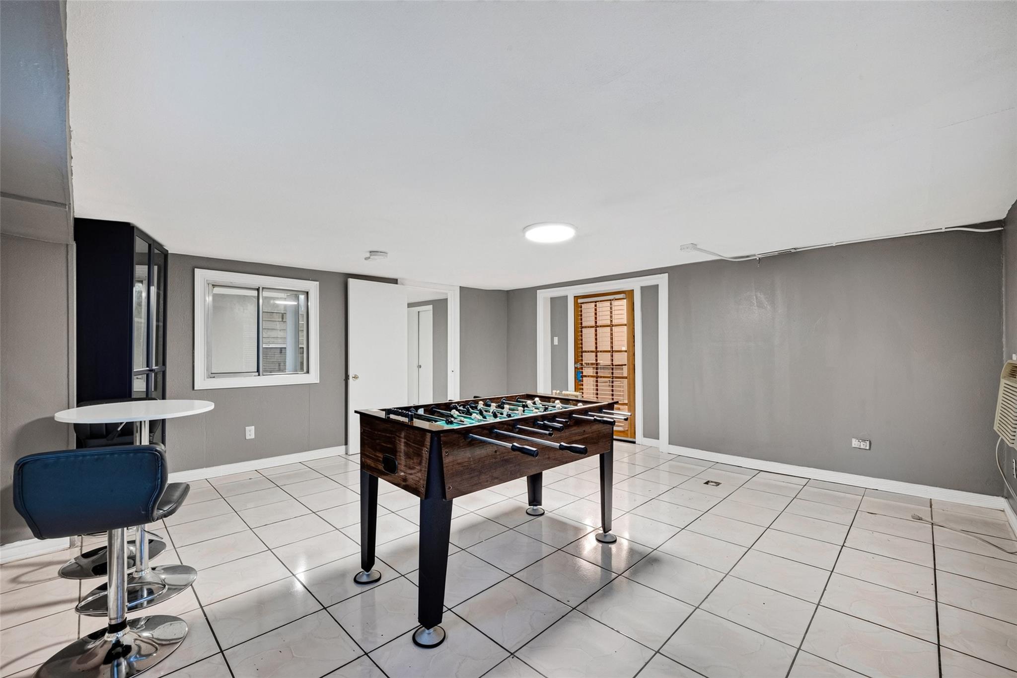 6114 S Greenpark Drive