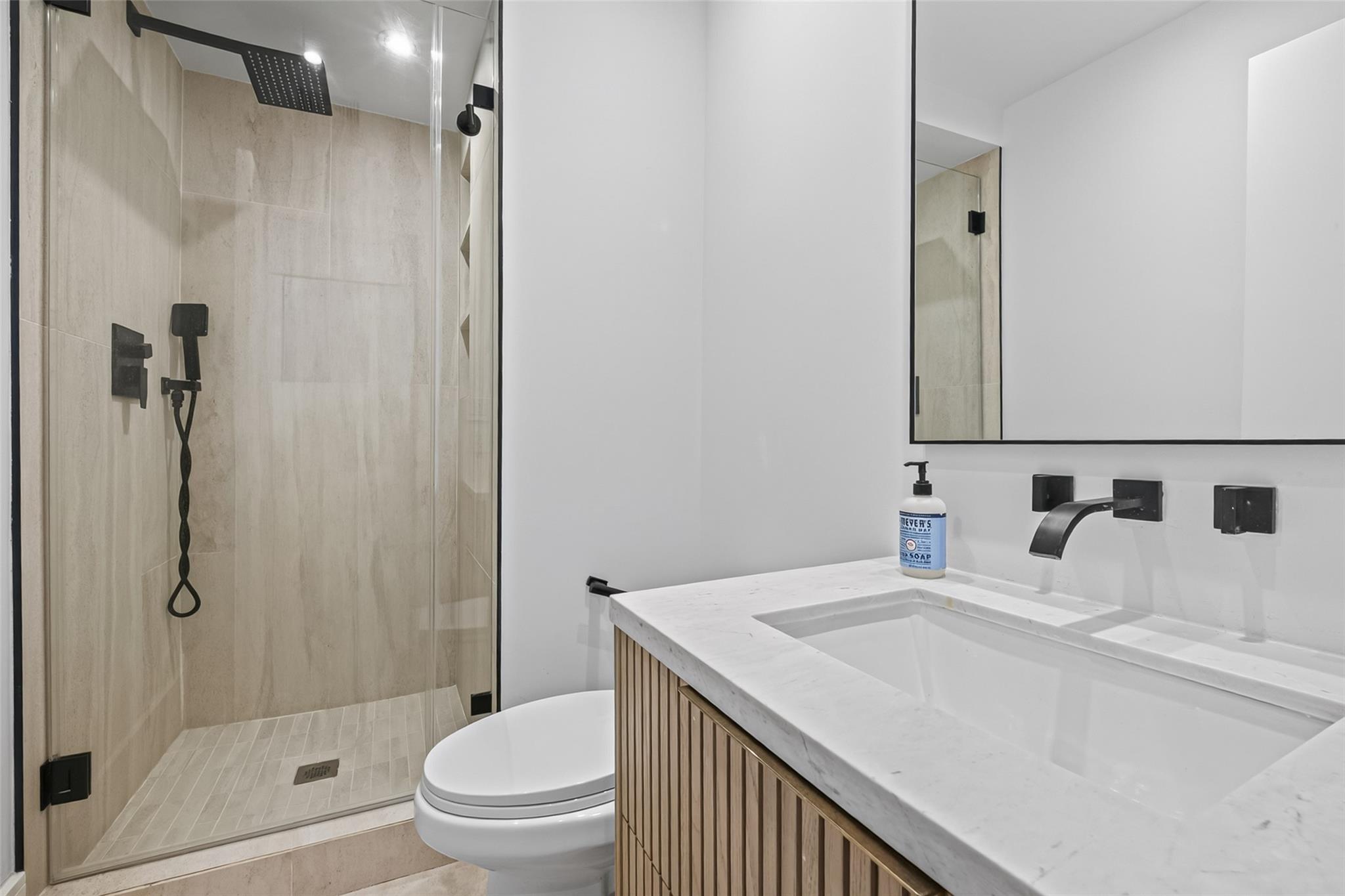 5110 San Felipe Street # 32W