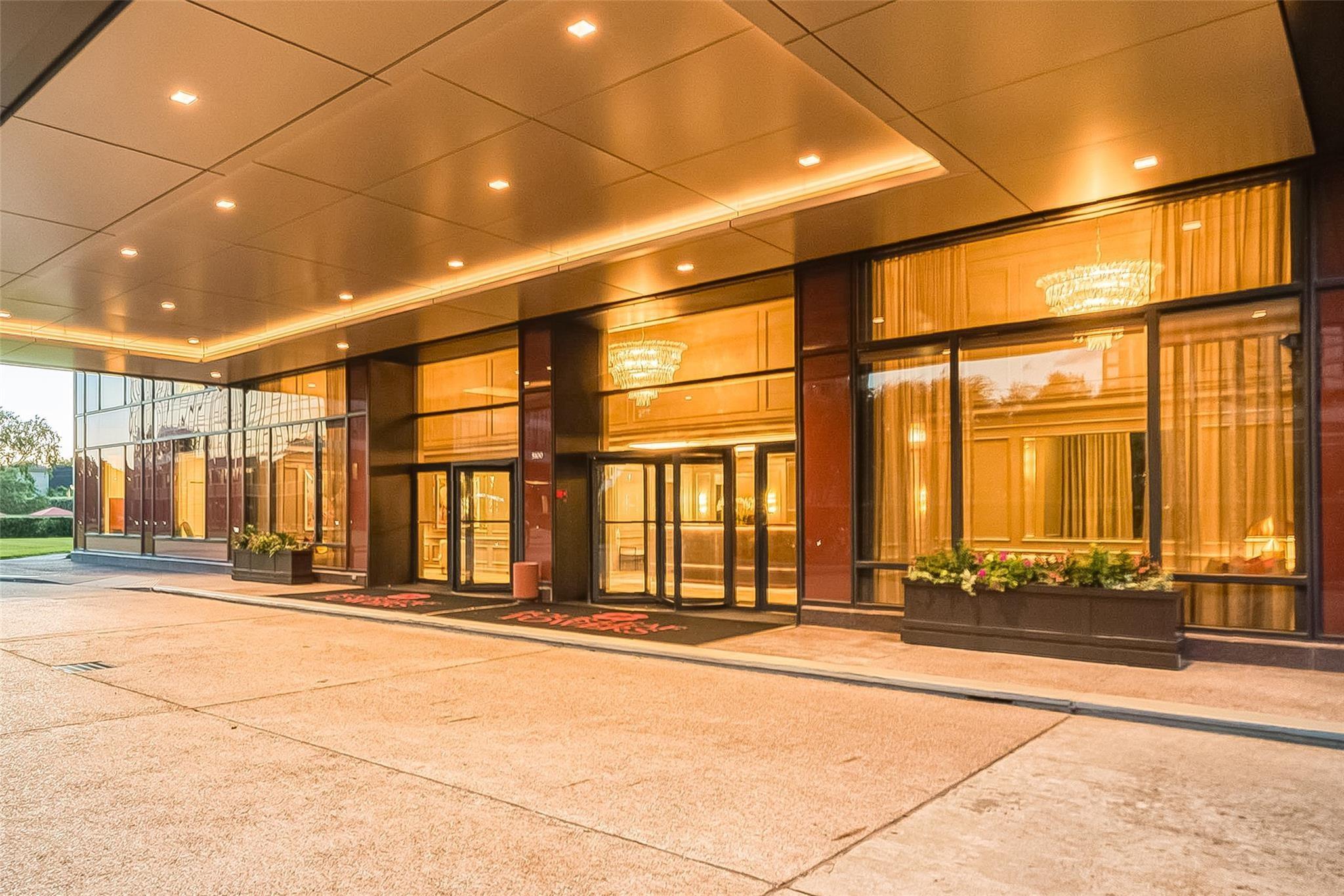 5110 San Felipe Street # 32W