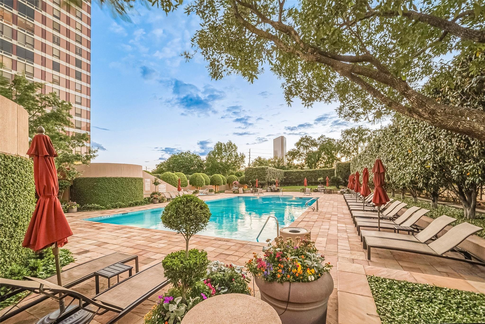 5110 San Felipe Street # 32W