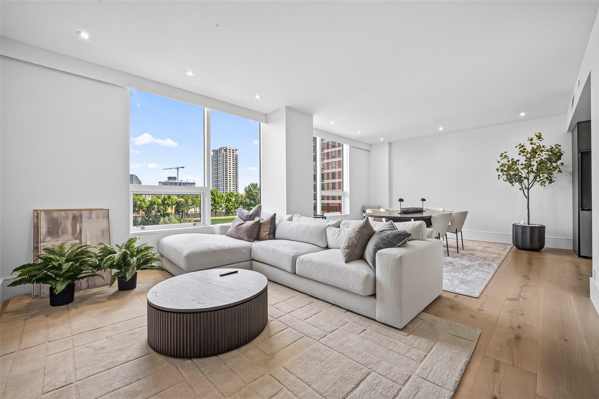 5110 San Felipe Street # 32W