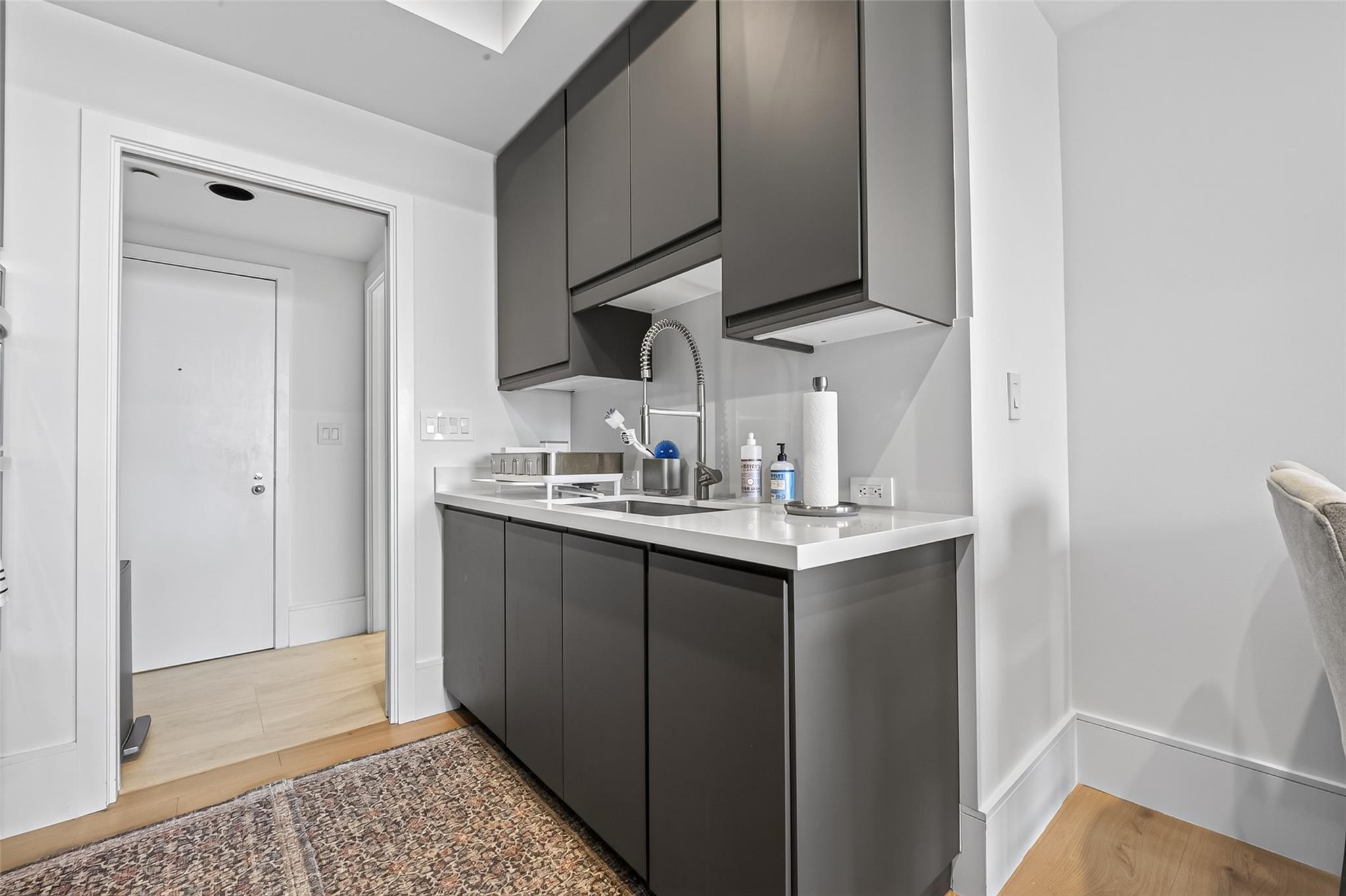 5110 San Felipe Street # 32W