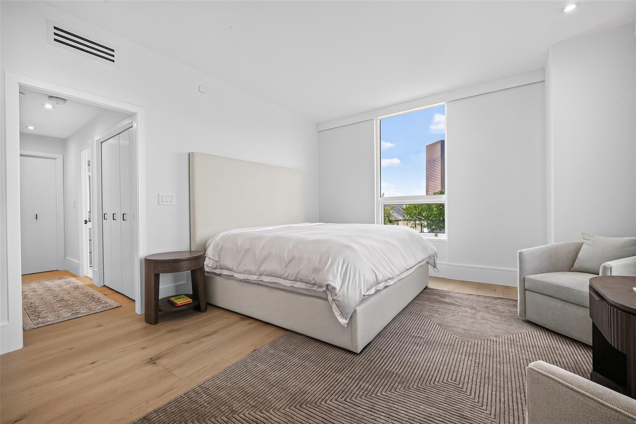 5110 San Felipe Street # 32W