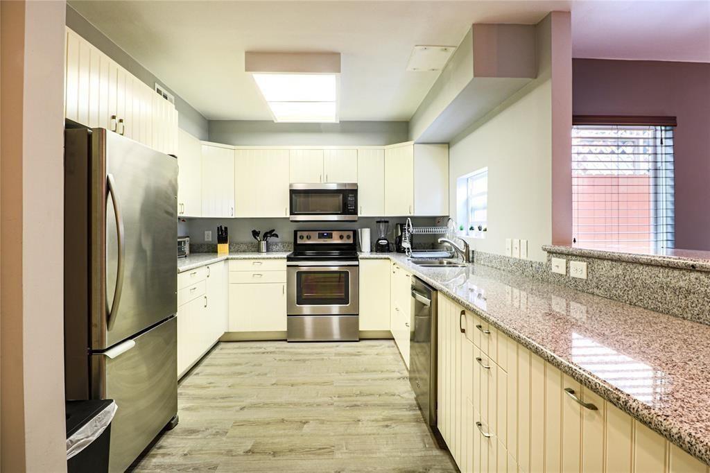 4724 Post Oak Timber Drive Unit: 8/65