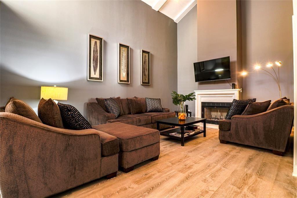 4724 Post Oak Timber Drive Unit: 8/65
