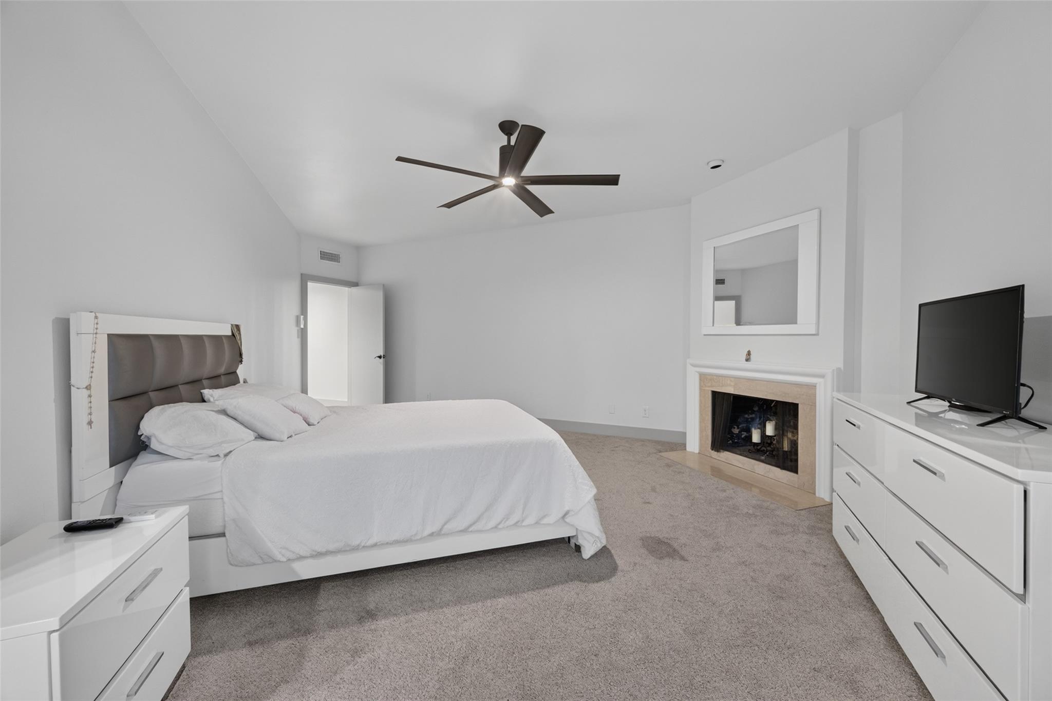 6000 Sugar Hill Drive # 17